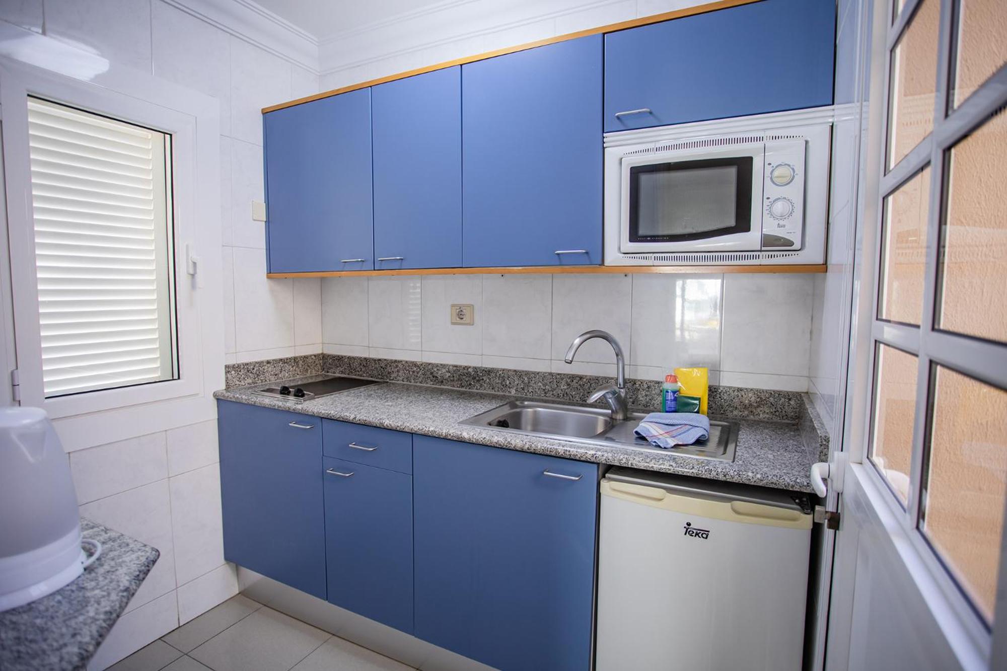Large Classic 1 bedroom bungalow - 3 Adults + 1 Child photo 3