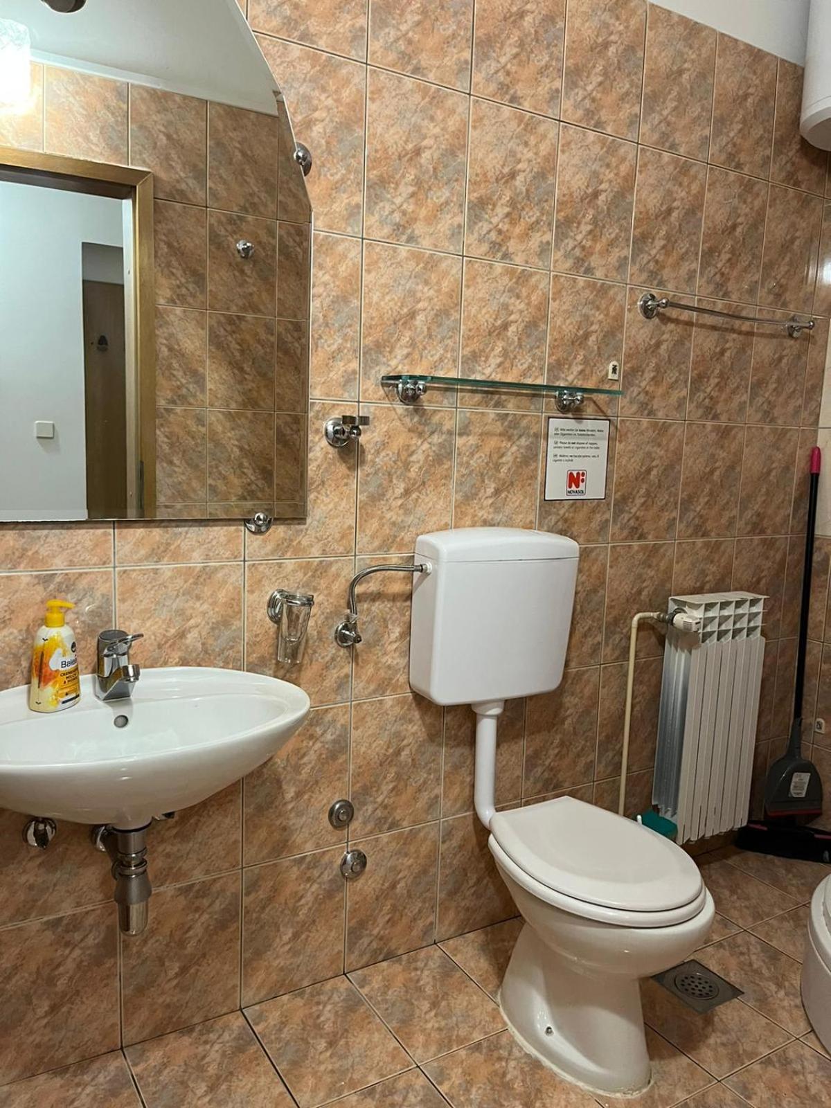 Two-Bedroom Apartment - Photo 26