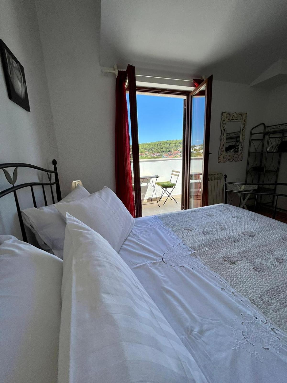 Two-Bedroom Apartment - Photo 3