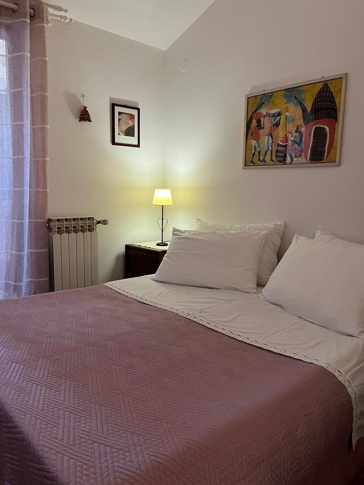 Two-Bedroom Apartment - Photo 9