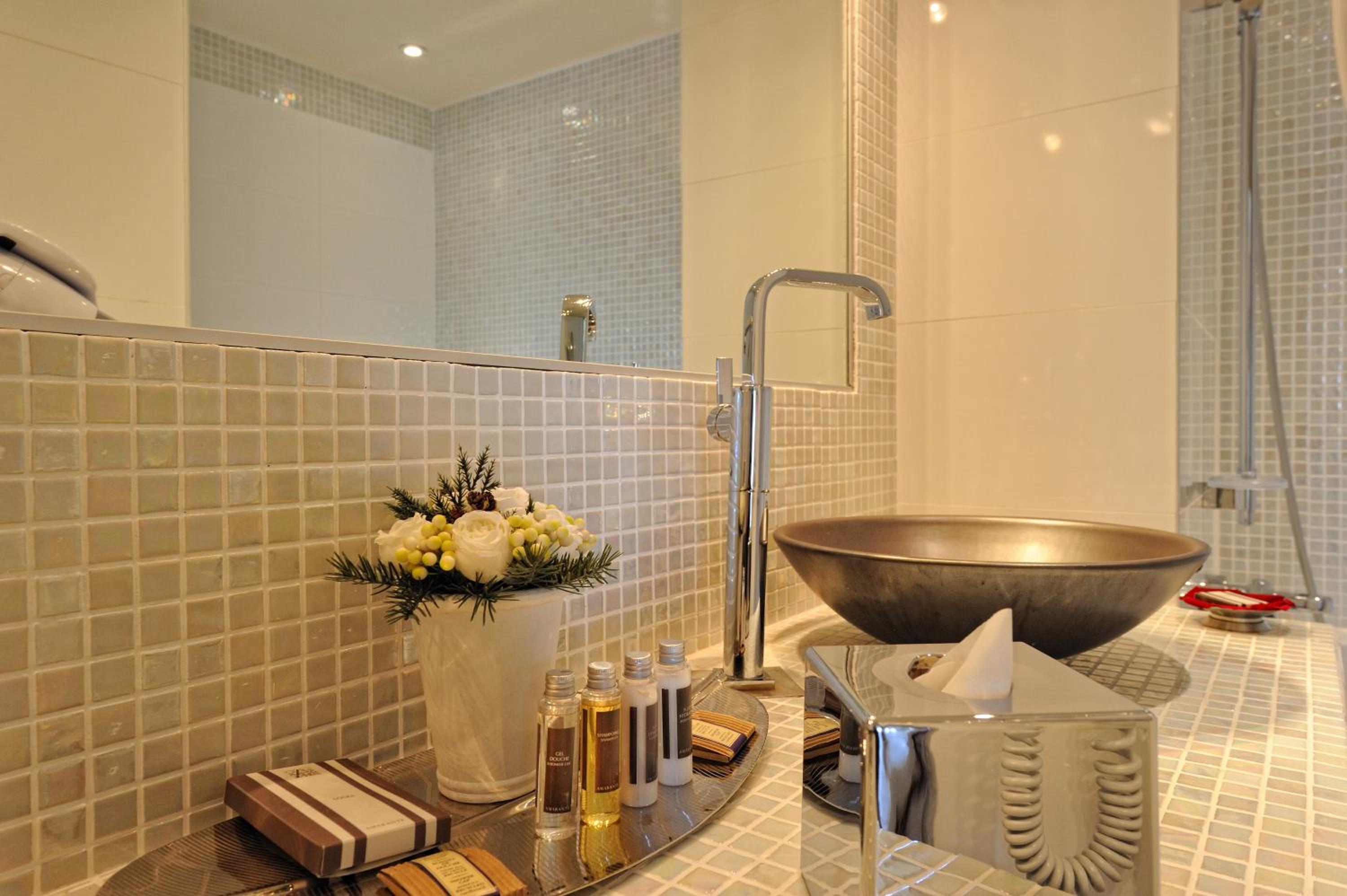 Prestige Suite photo 3