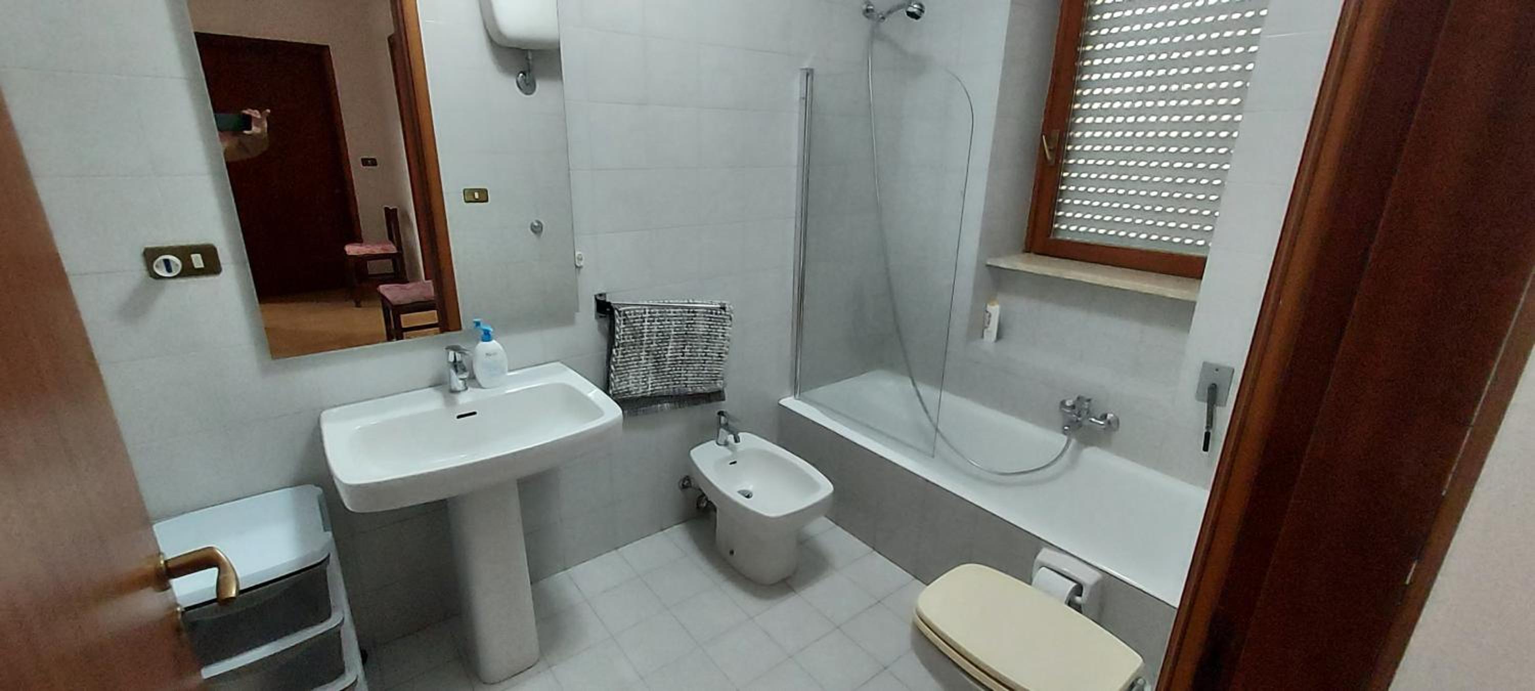 Two-Bedroom House - Photo 9