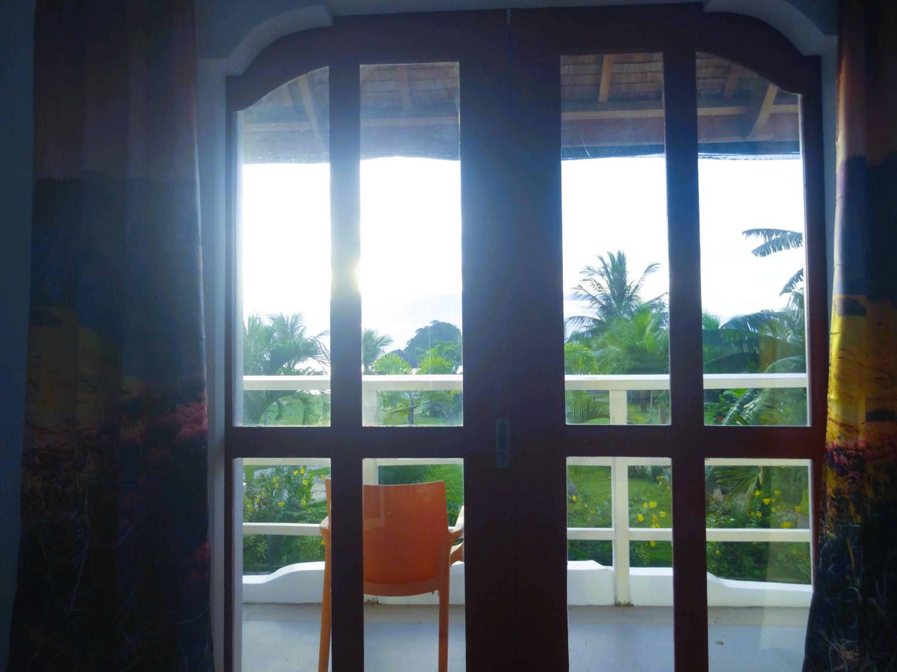 Deluxe Double Room with Balcony and Sea View photo 3