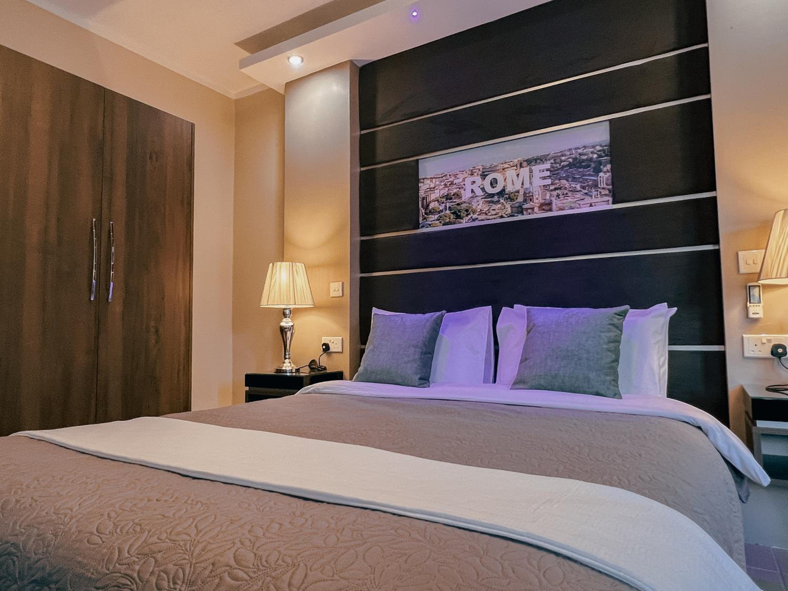 Triple Room with Garden View photo 2