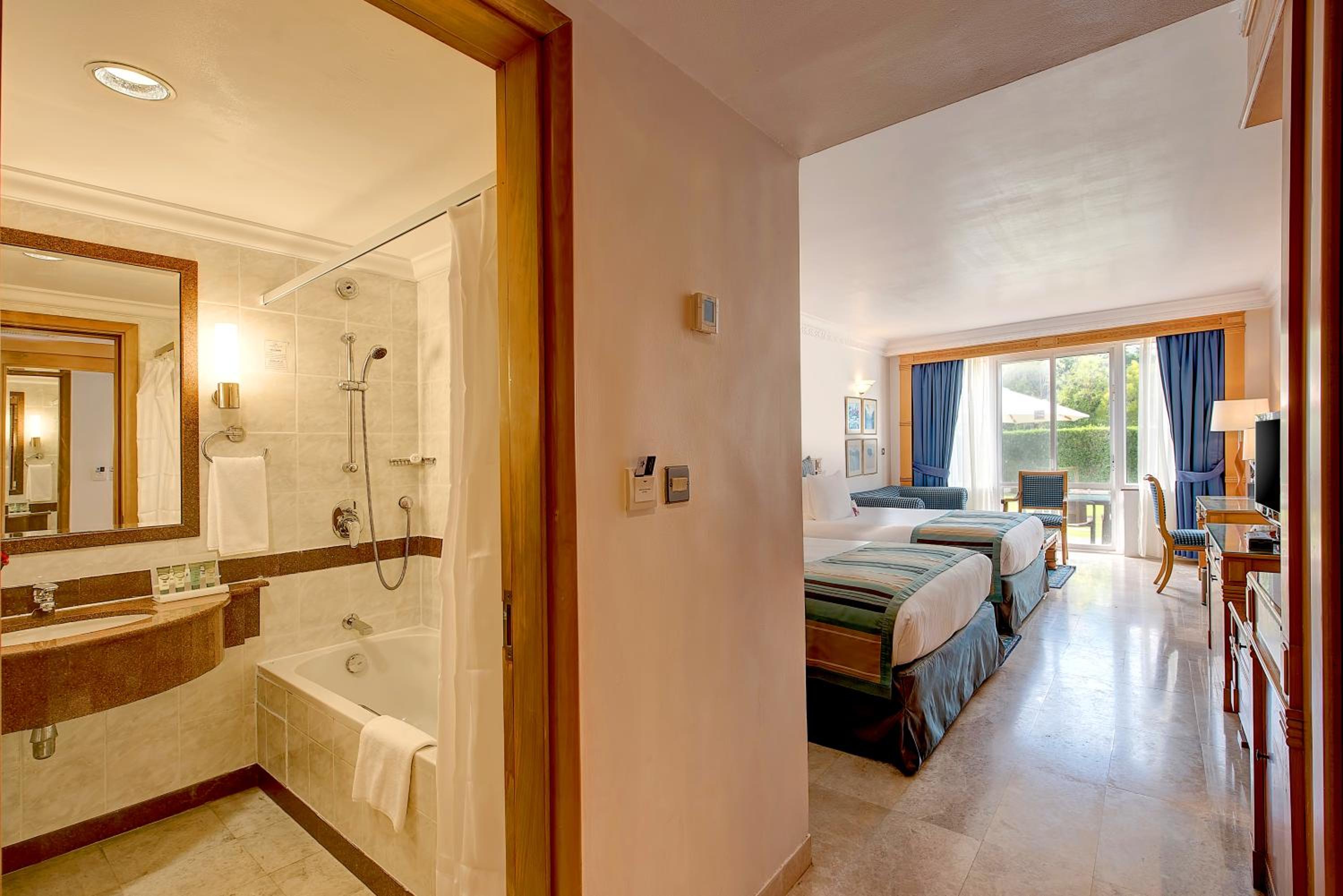 Standard Room - Photo 2