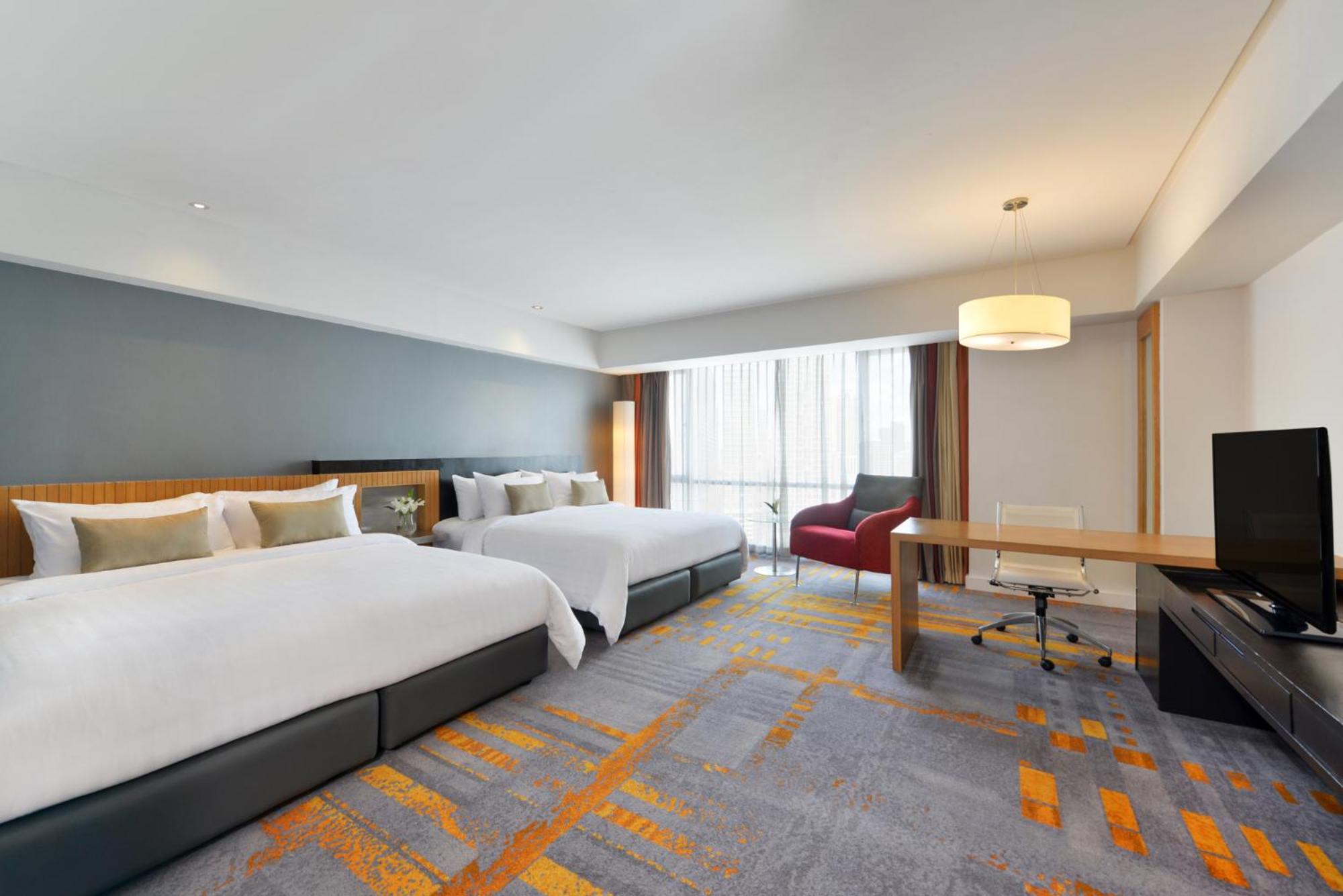 Tribeca Deluxe Deluxe Queen Room with Two Queen Beds (Non Smoking) photo 1