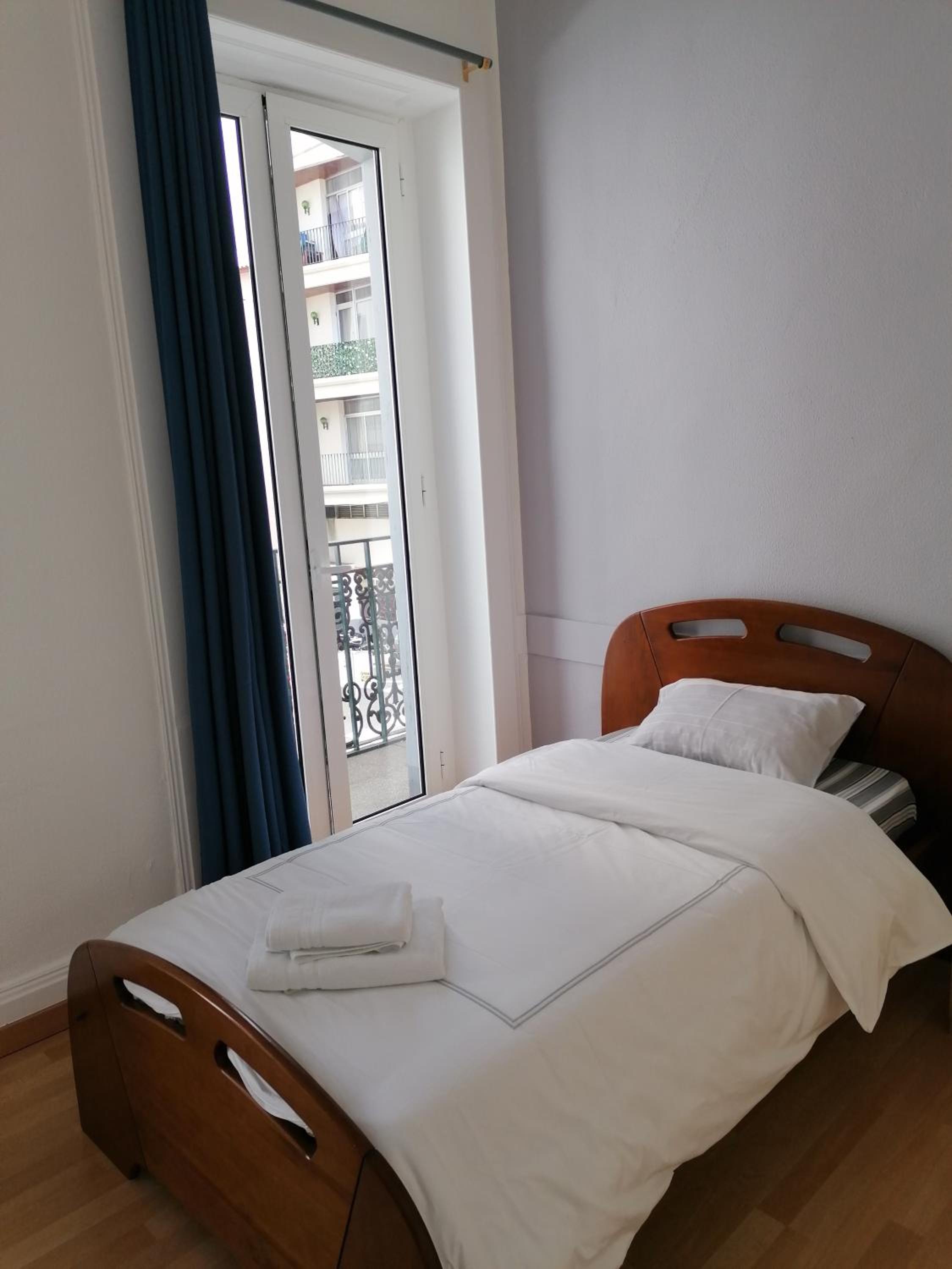 Single Room with Balcony photo 2