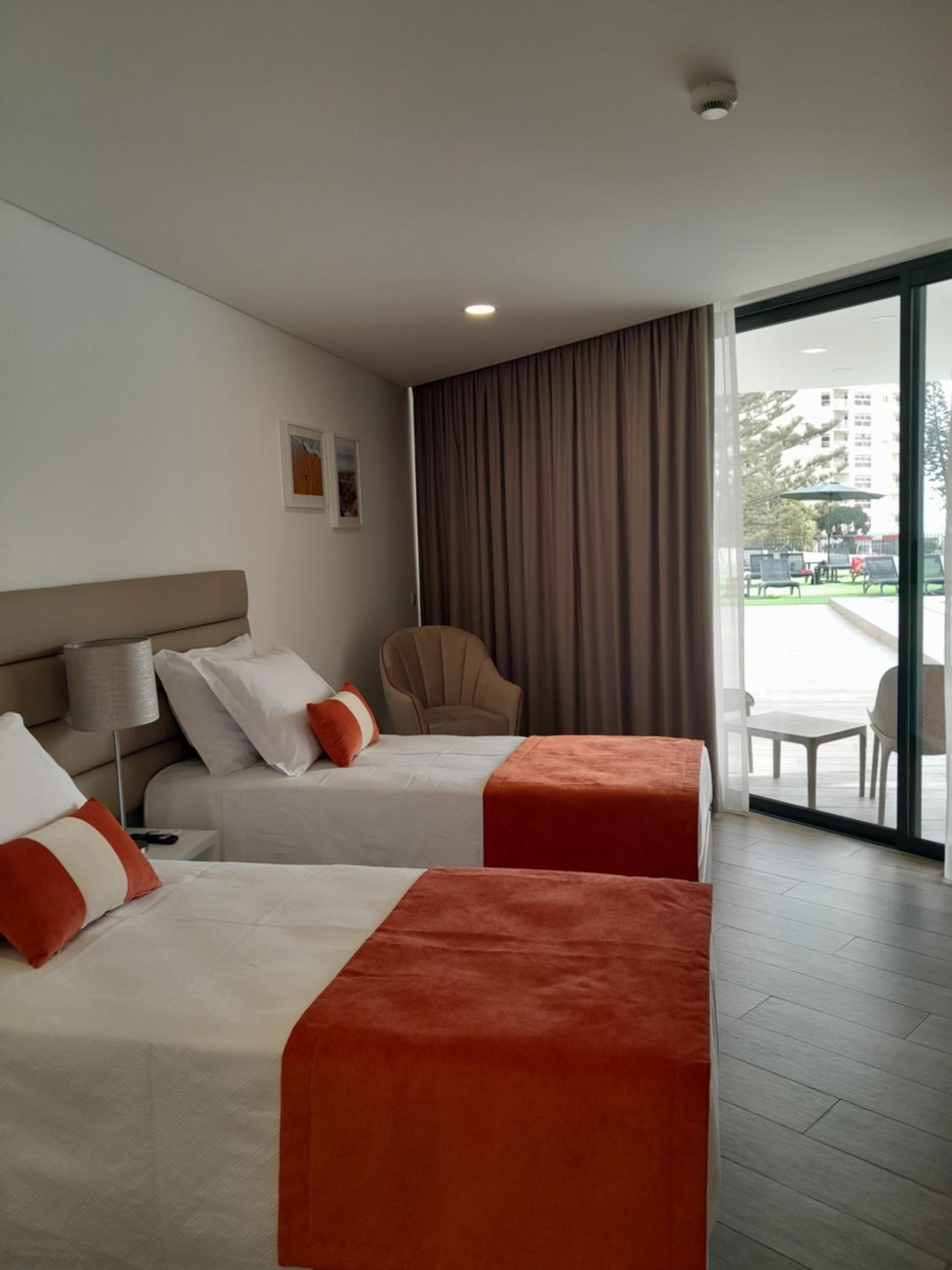 Triple Room with Private Bathroom - Photo 3