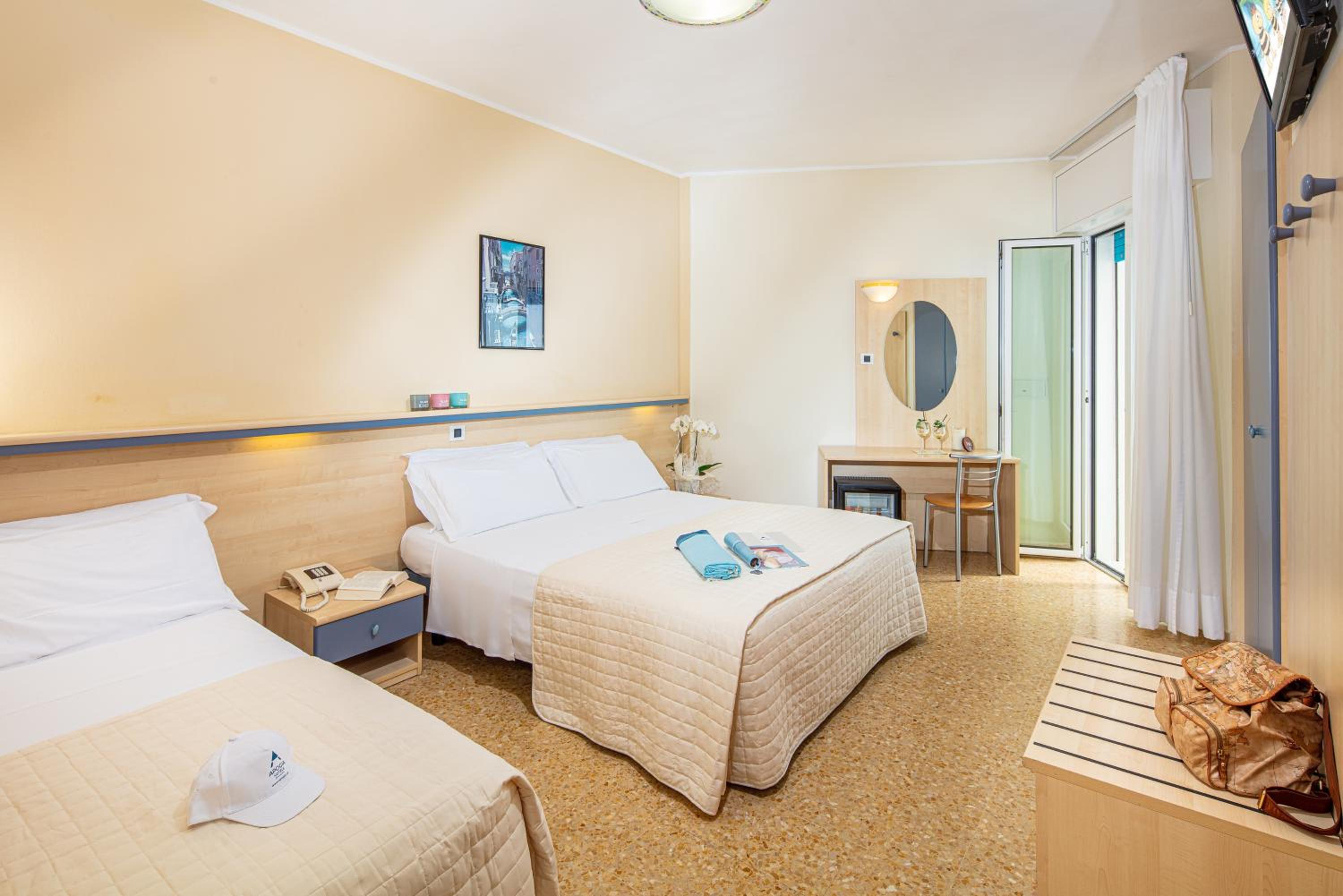 Triple Room with Sea View - Photo 1