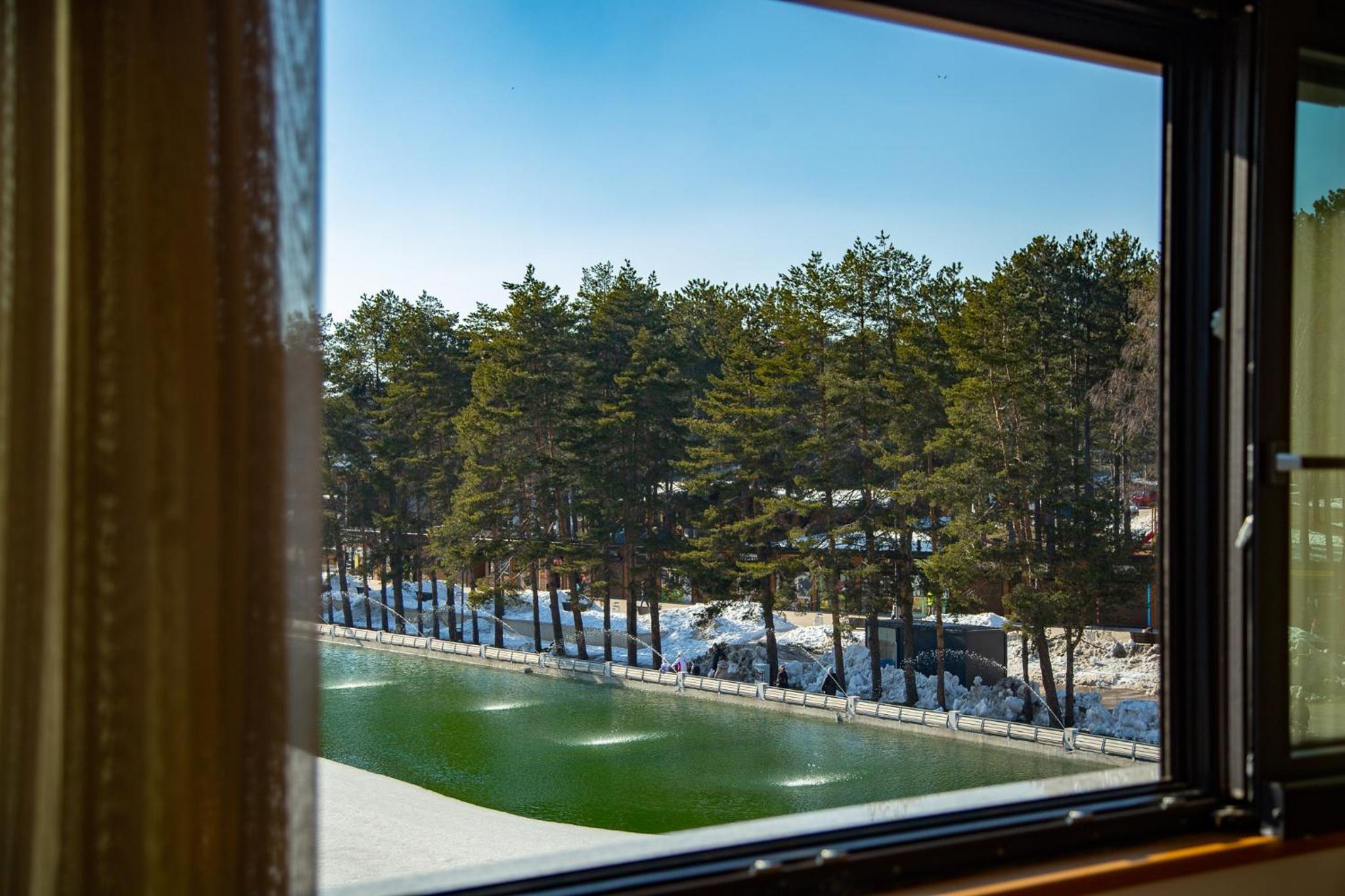 Apartment with Lake View - Photo 20