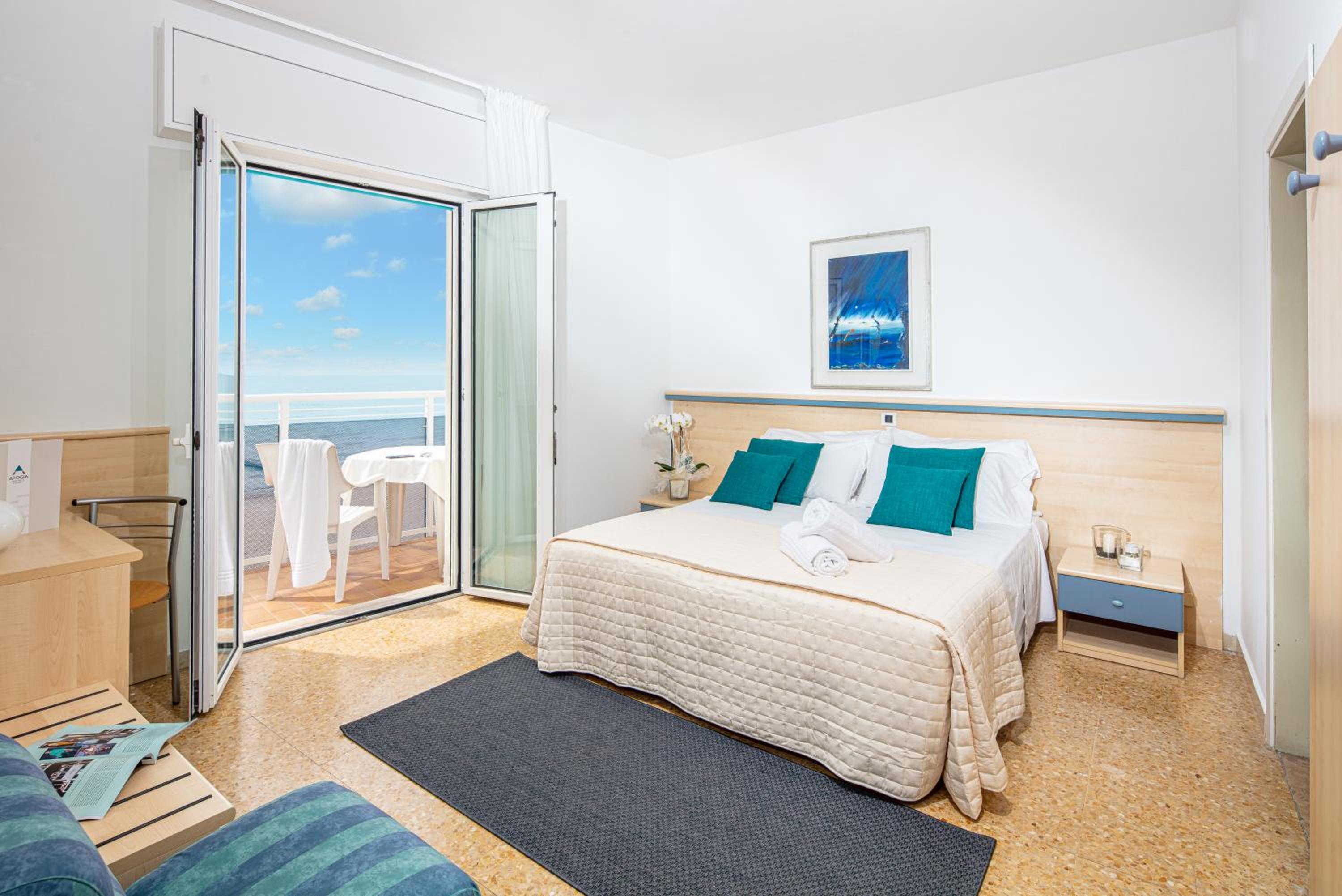Deluxe Double Room with Sea View photo 1