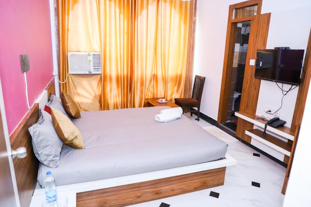 Deluxe Double Room photo 3