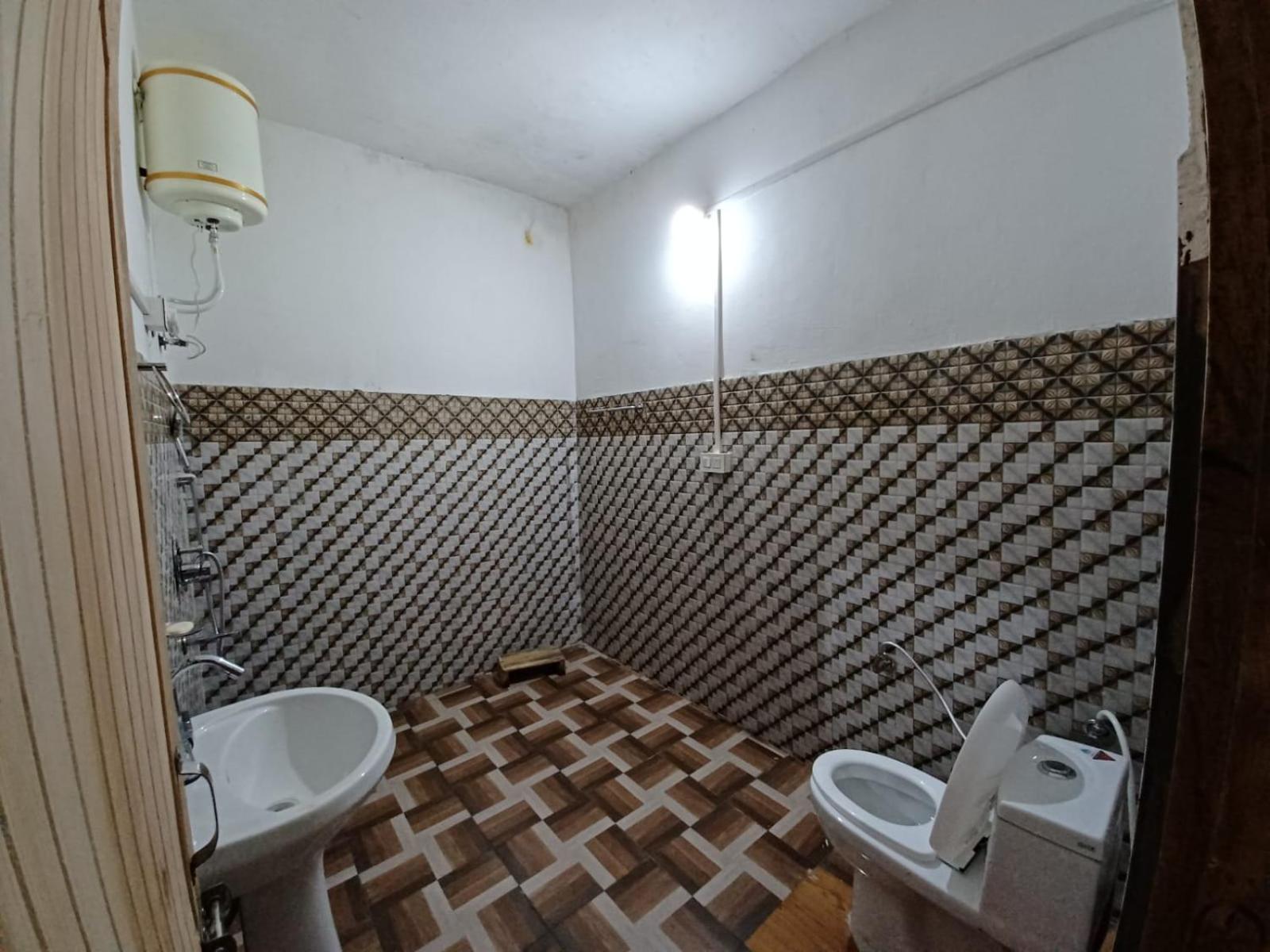 Deluxe Room - Photo 4