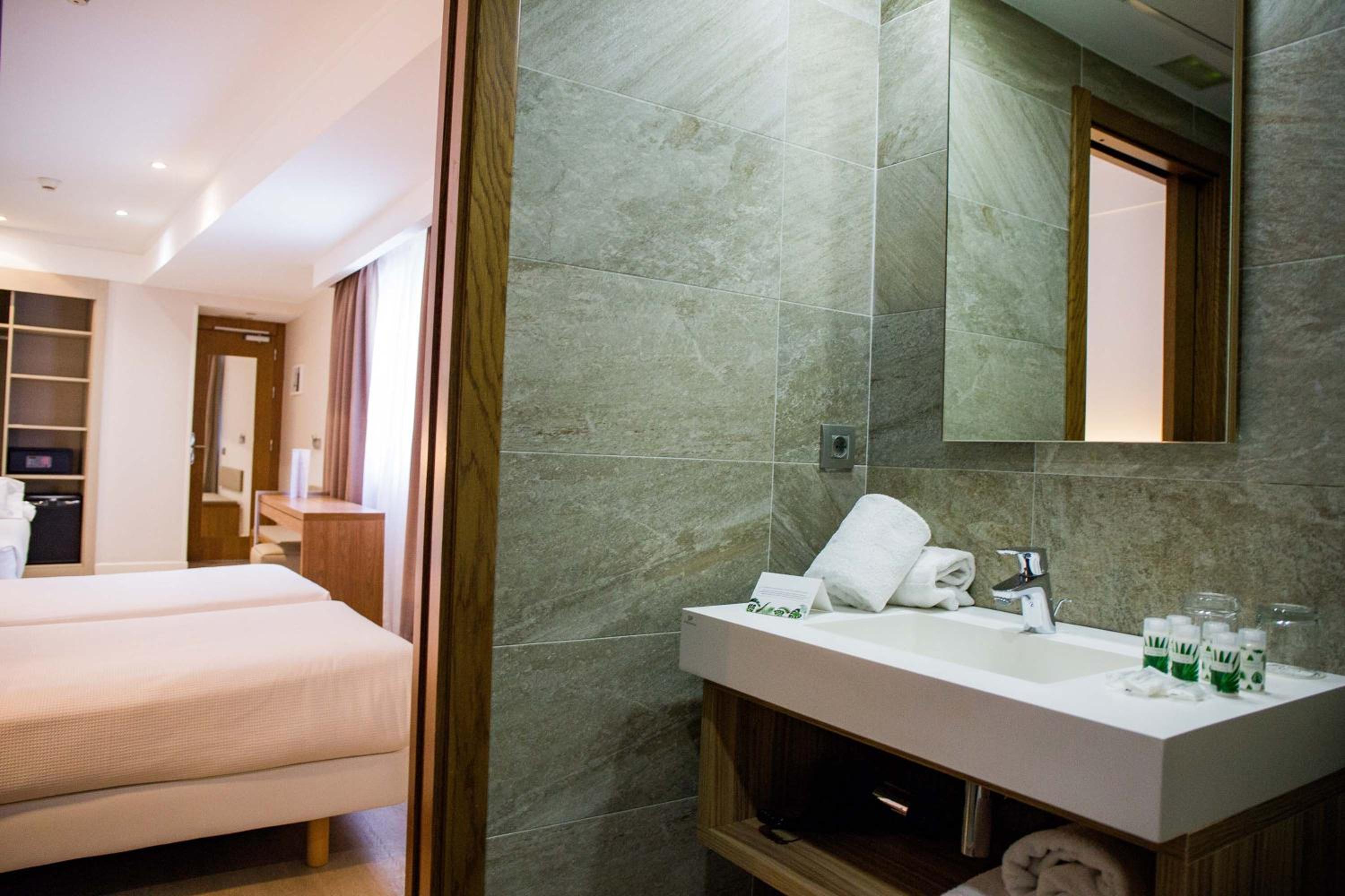 Triple Room - Photo 3