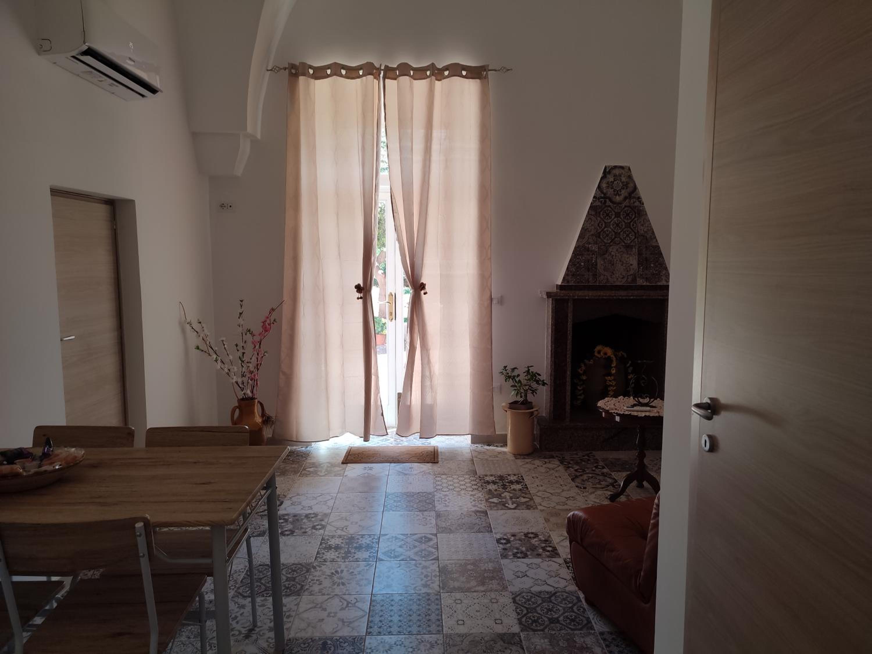 Superior Double Room - Photo 9