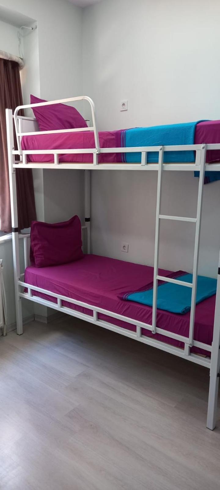 8-Bed Male Dormitory Room photo 2