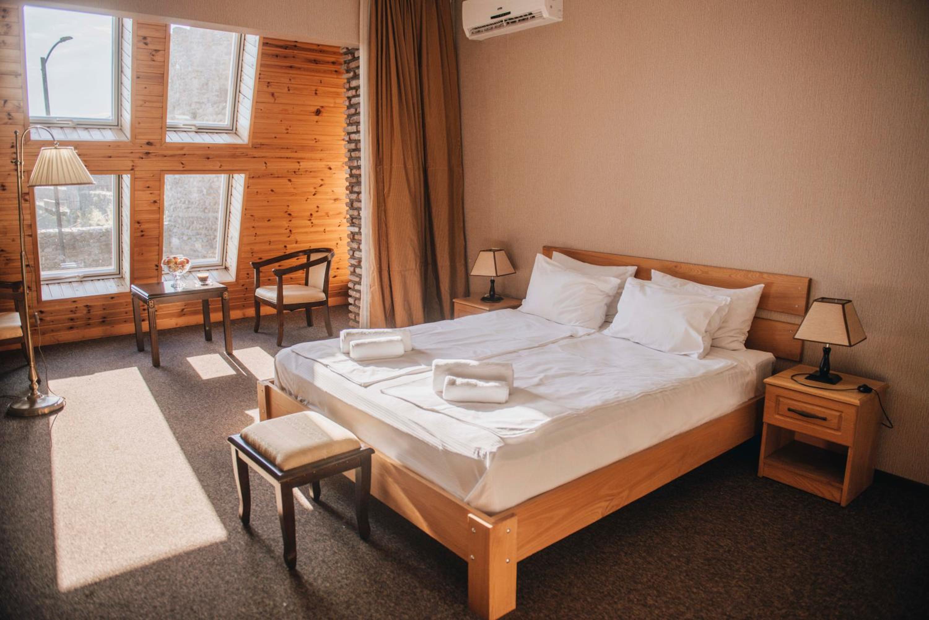 Deluxe Double or Twin Room photo 1