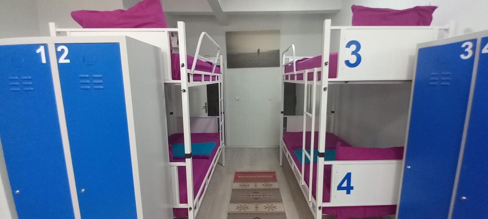 8-Bed Male Dormitory Room photo 3