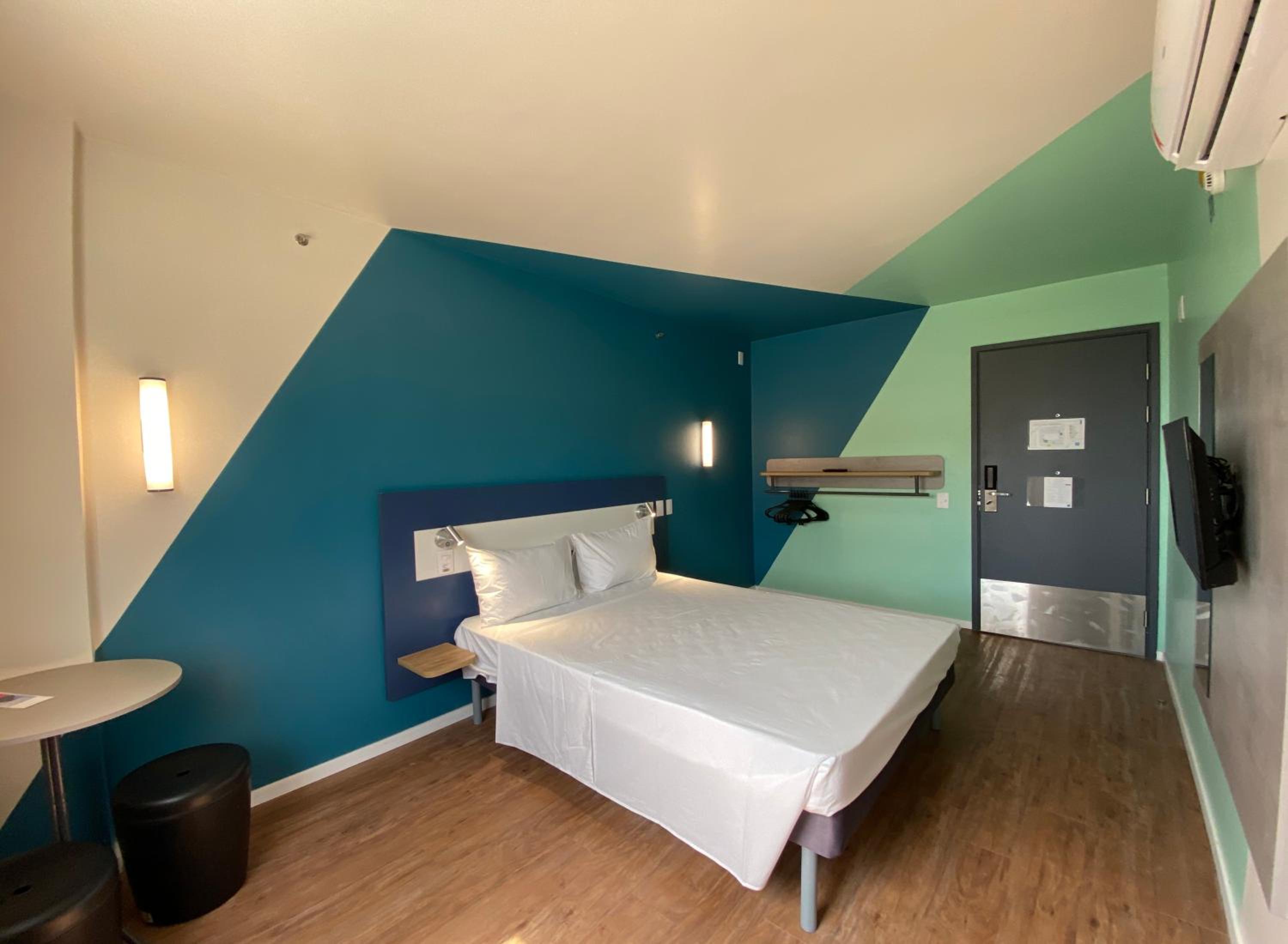 Standard Double Room - Photo 5