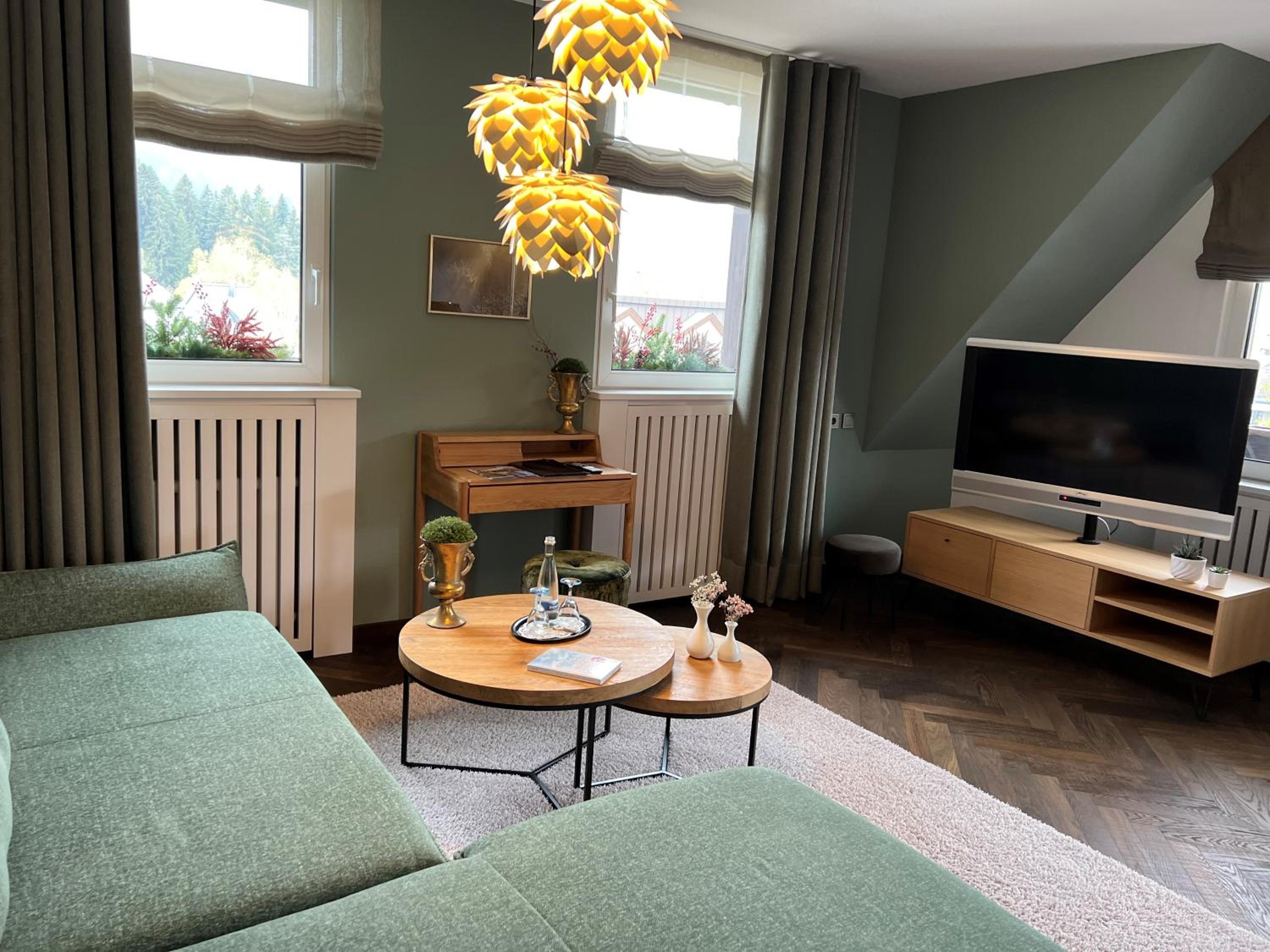 Deluxe Double Room with Balcony photo 3