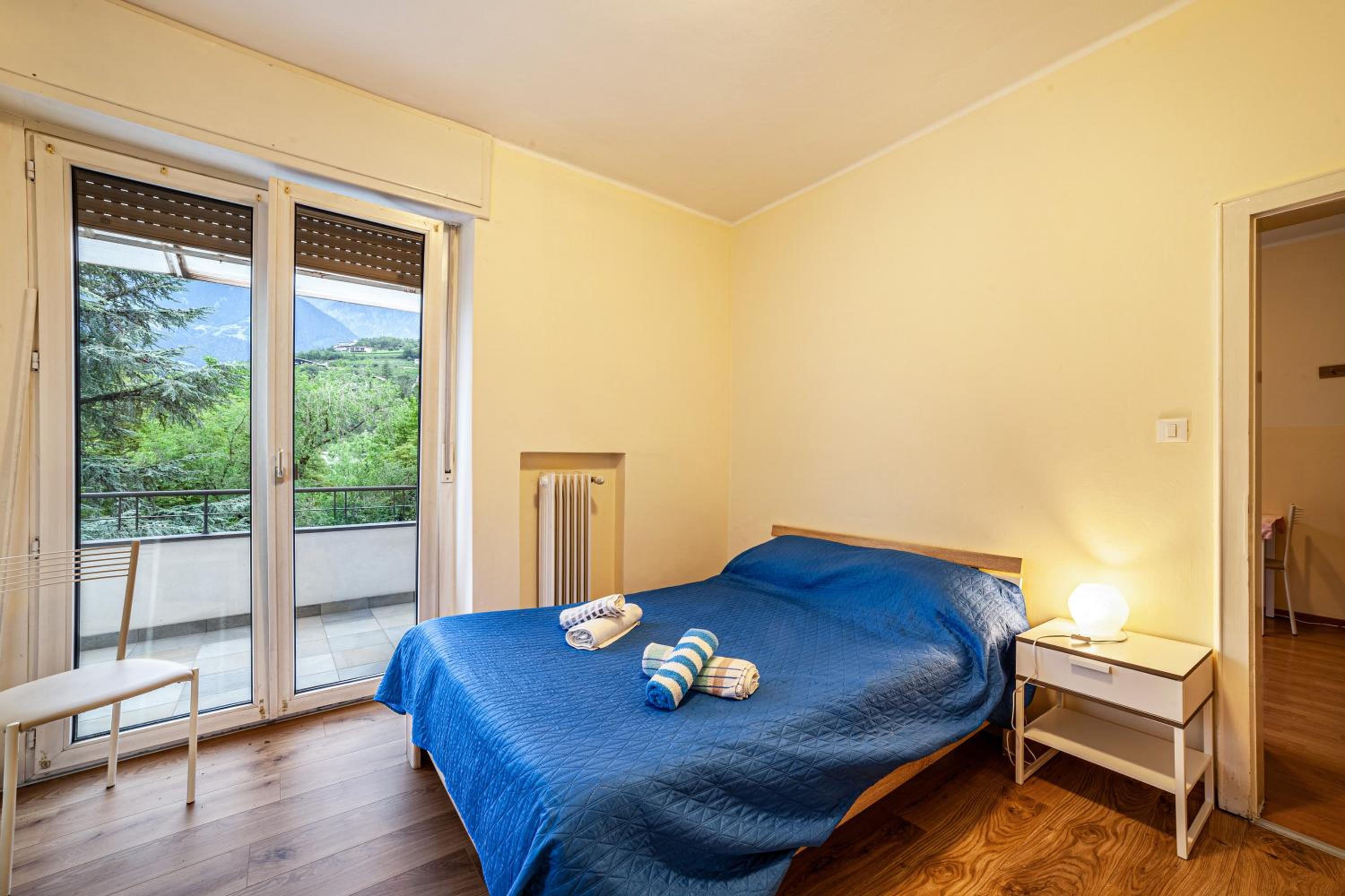 Superior One-Bedroom Apartment with Balcony