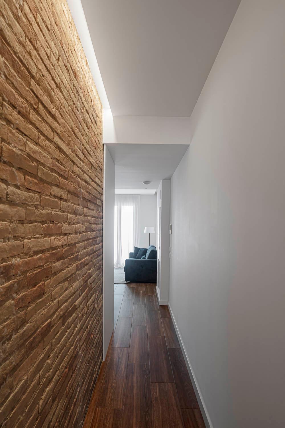 Two-Bedroom Apartment - Photo 4