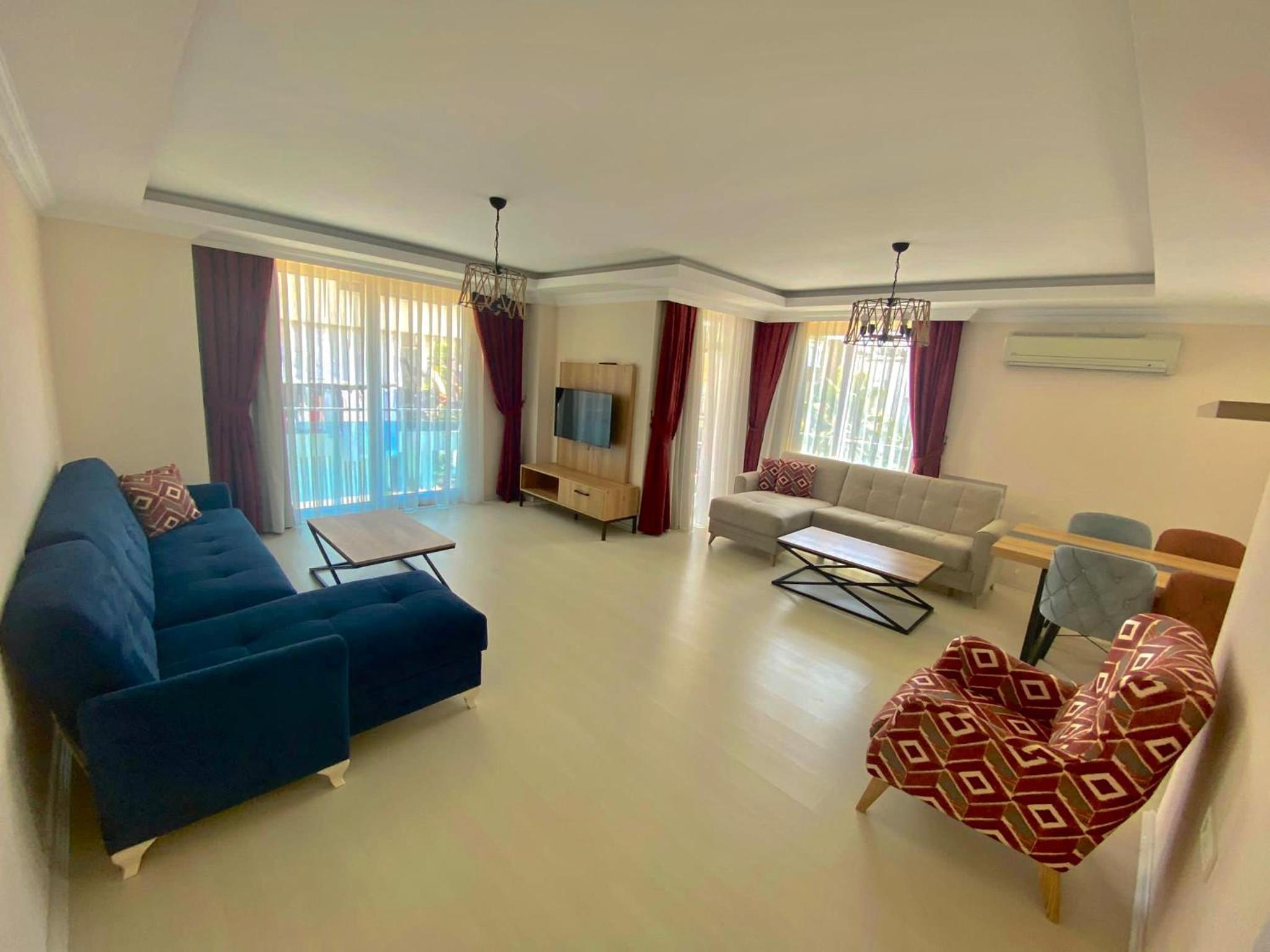 Deluxe Apartment
