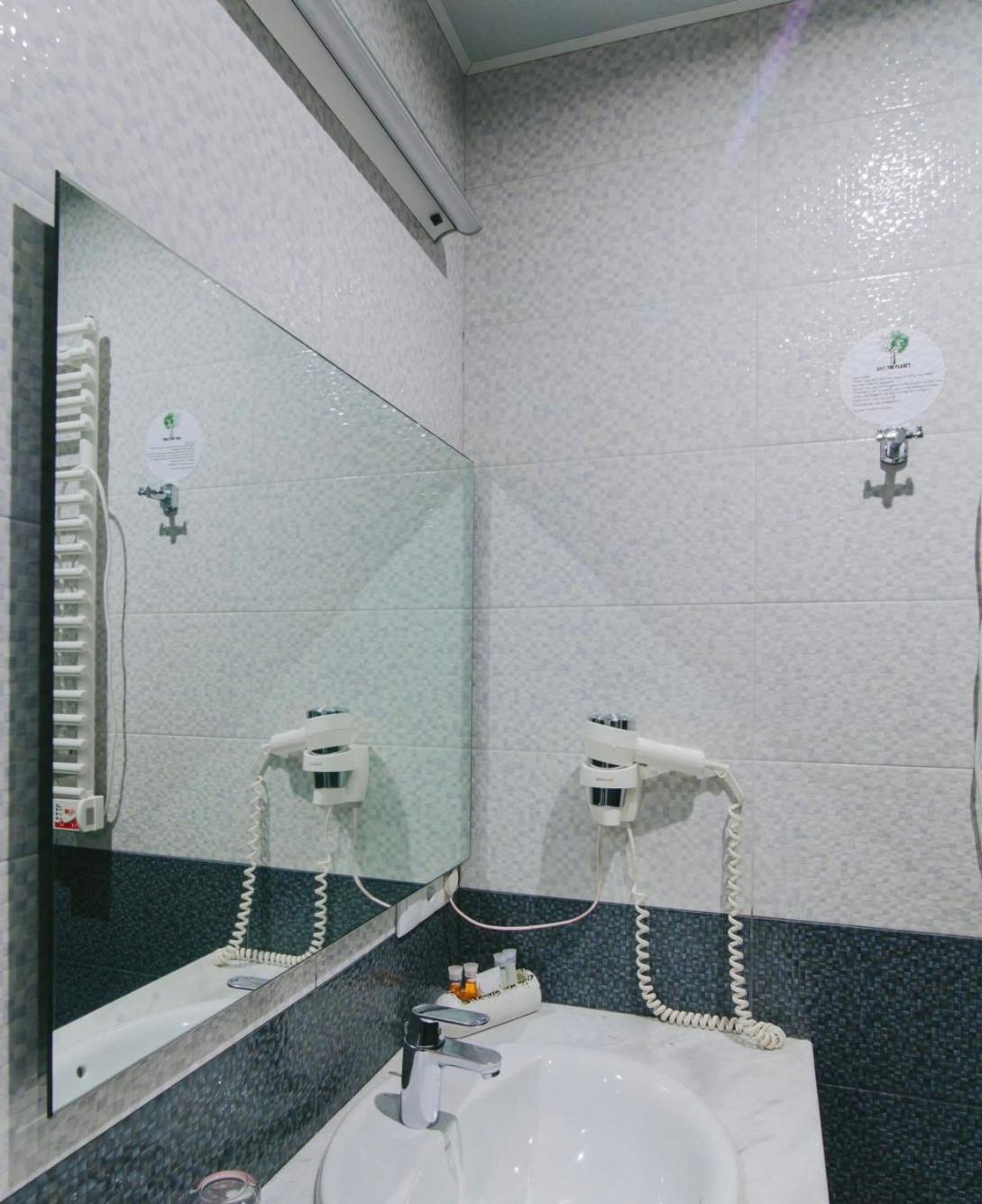 Triple Room with Bath photo 2