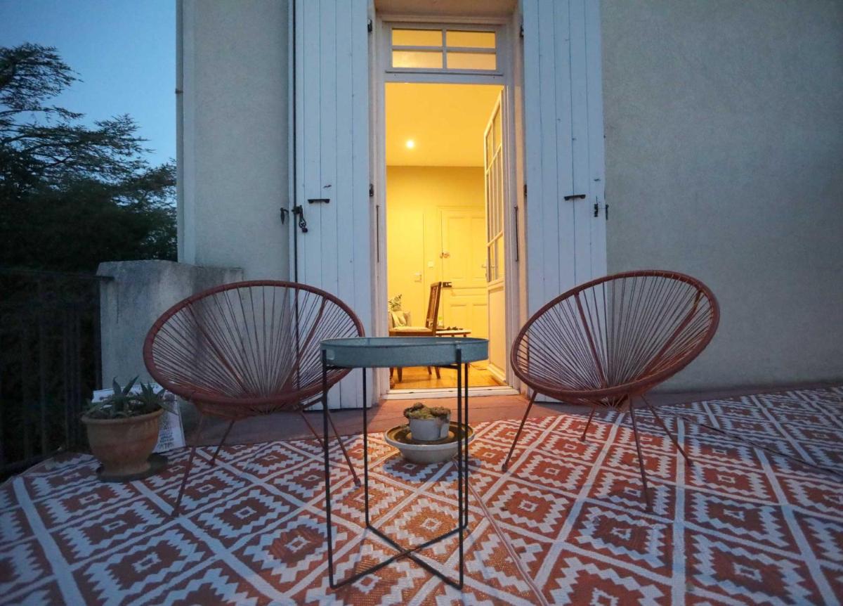 Double Room with Private Bathroom - Photo 4