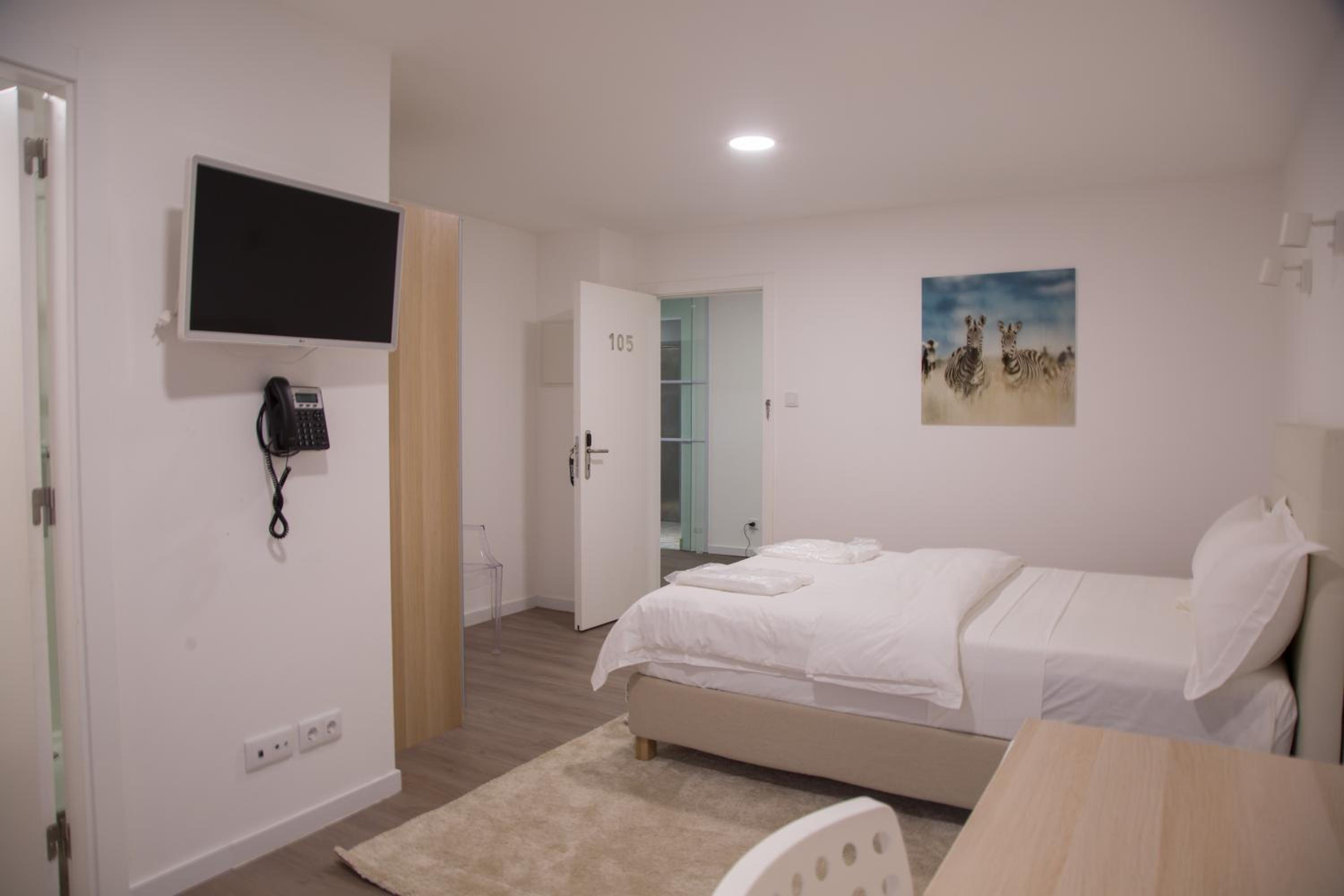 Standard Double Room photo 3
