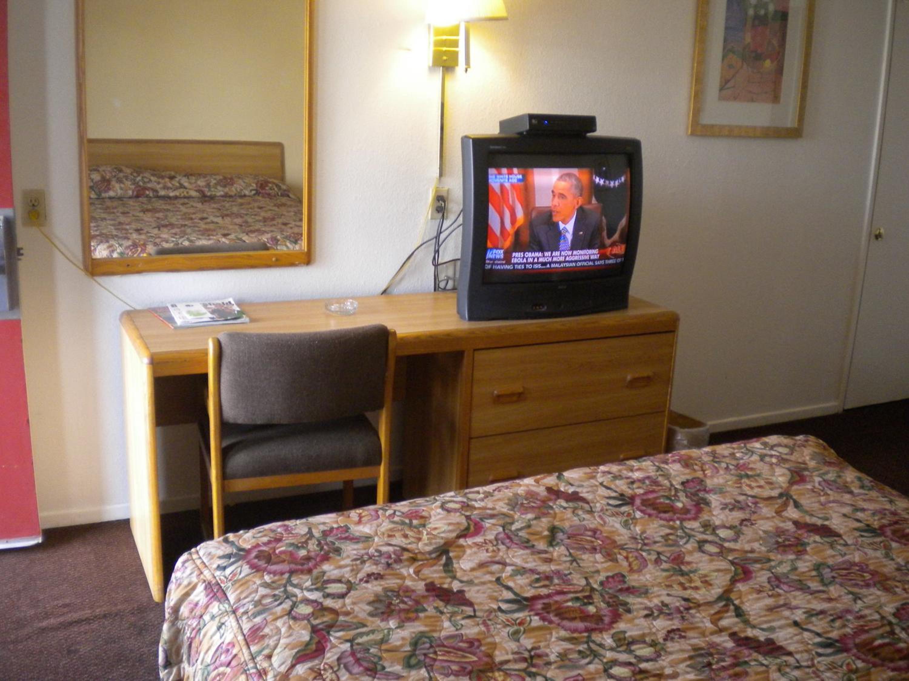 Standard Queen Room photo 1
