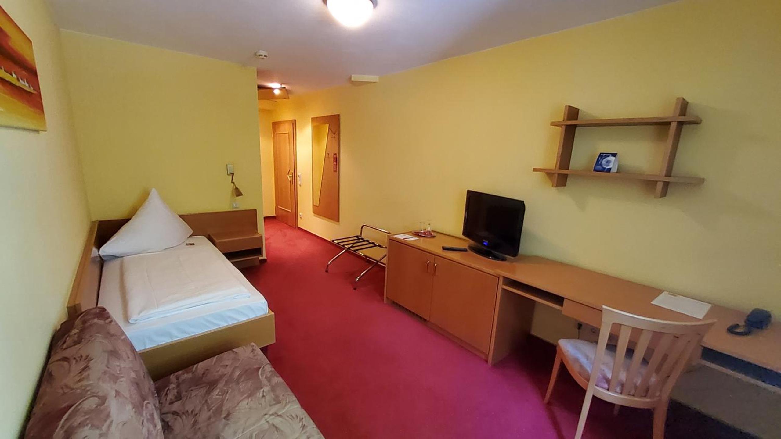 Single Room with Shower