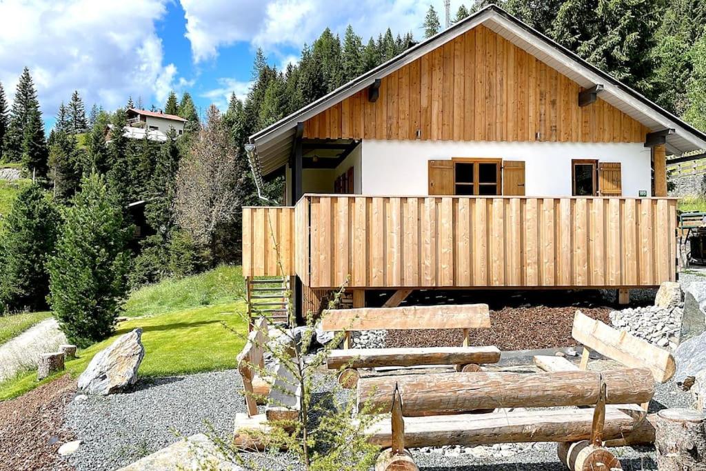 Three-Bedroom Chalet photo 2