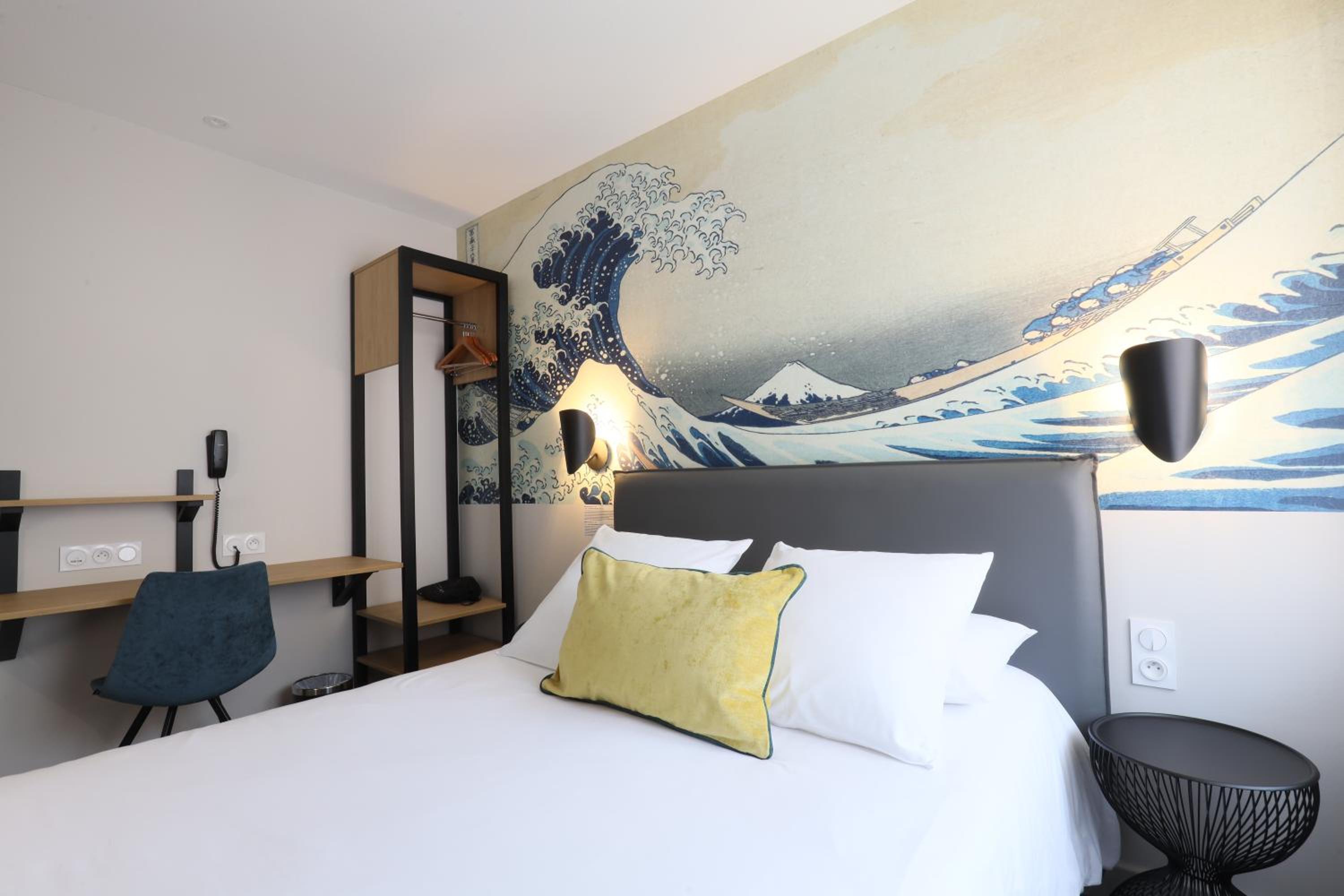Standard Double Room - Photo 5