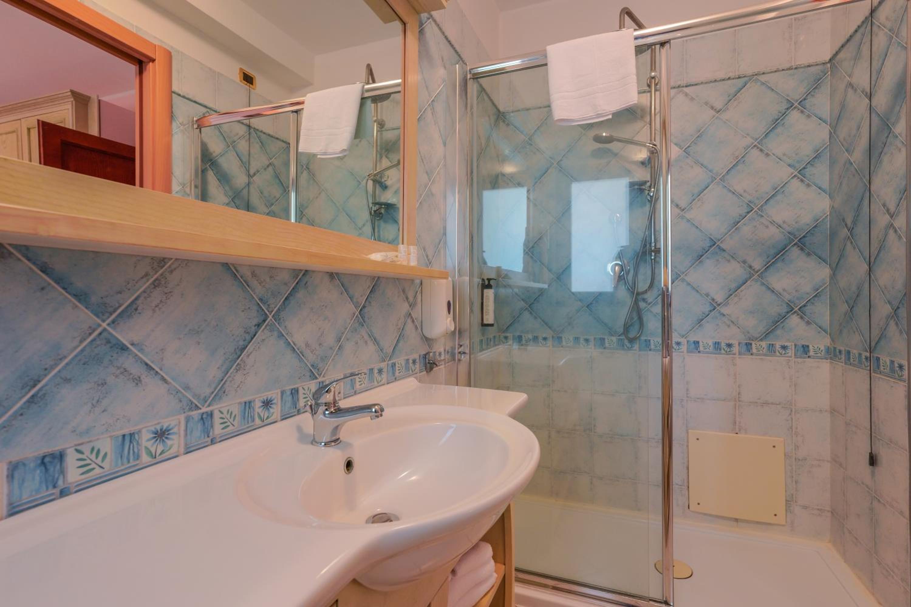 Double or Twin Room photo 2