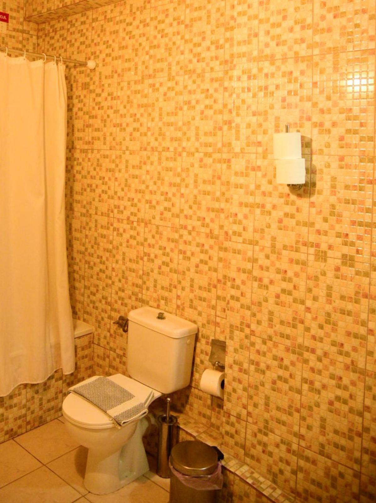 Double or Twin Room photo 3