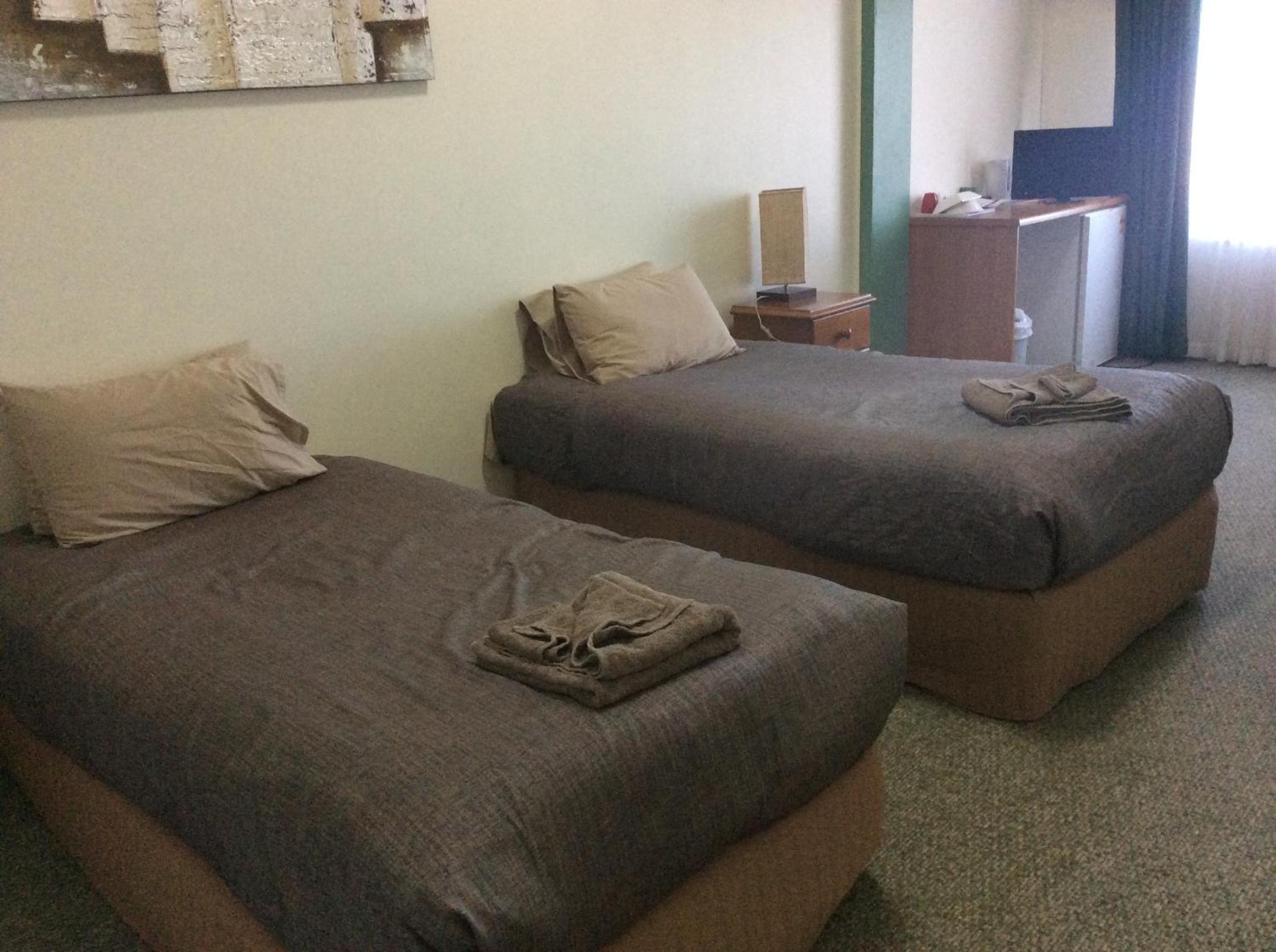 Standard Twin Room photo 2