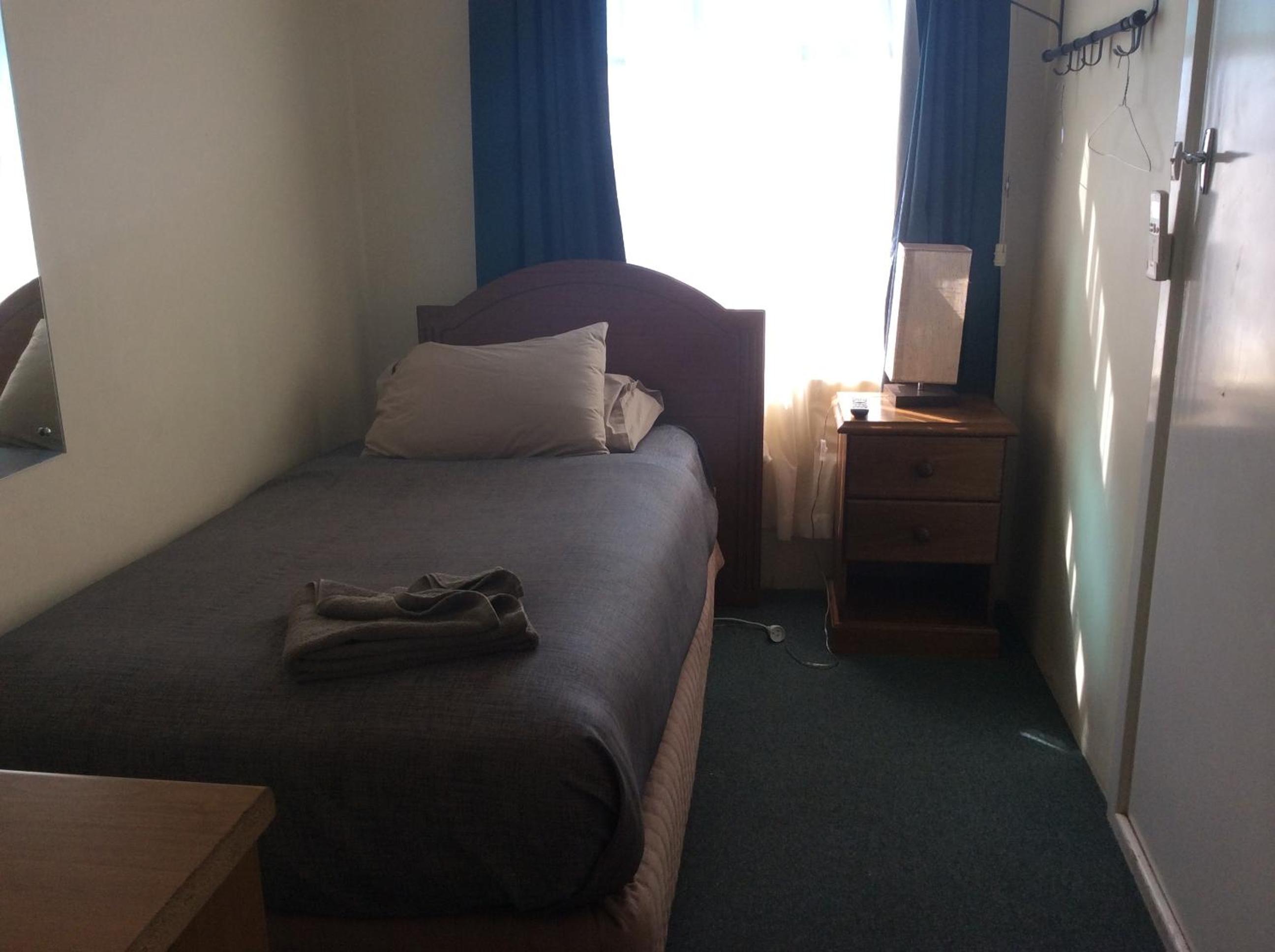 Single Room photo 2