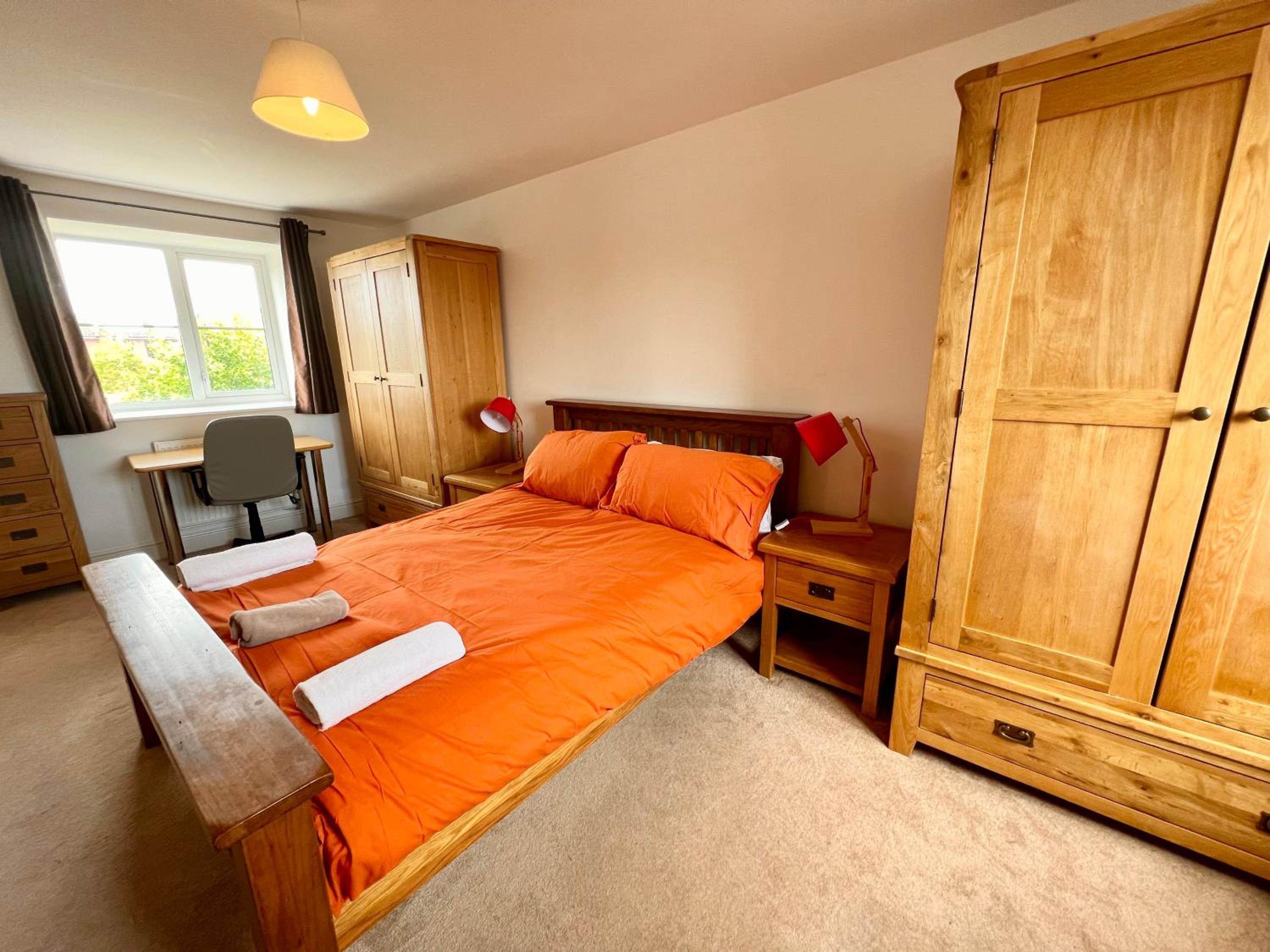 Double Room With Private Bathroom photo 2