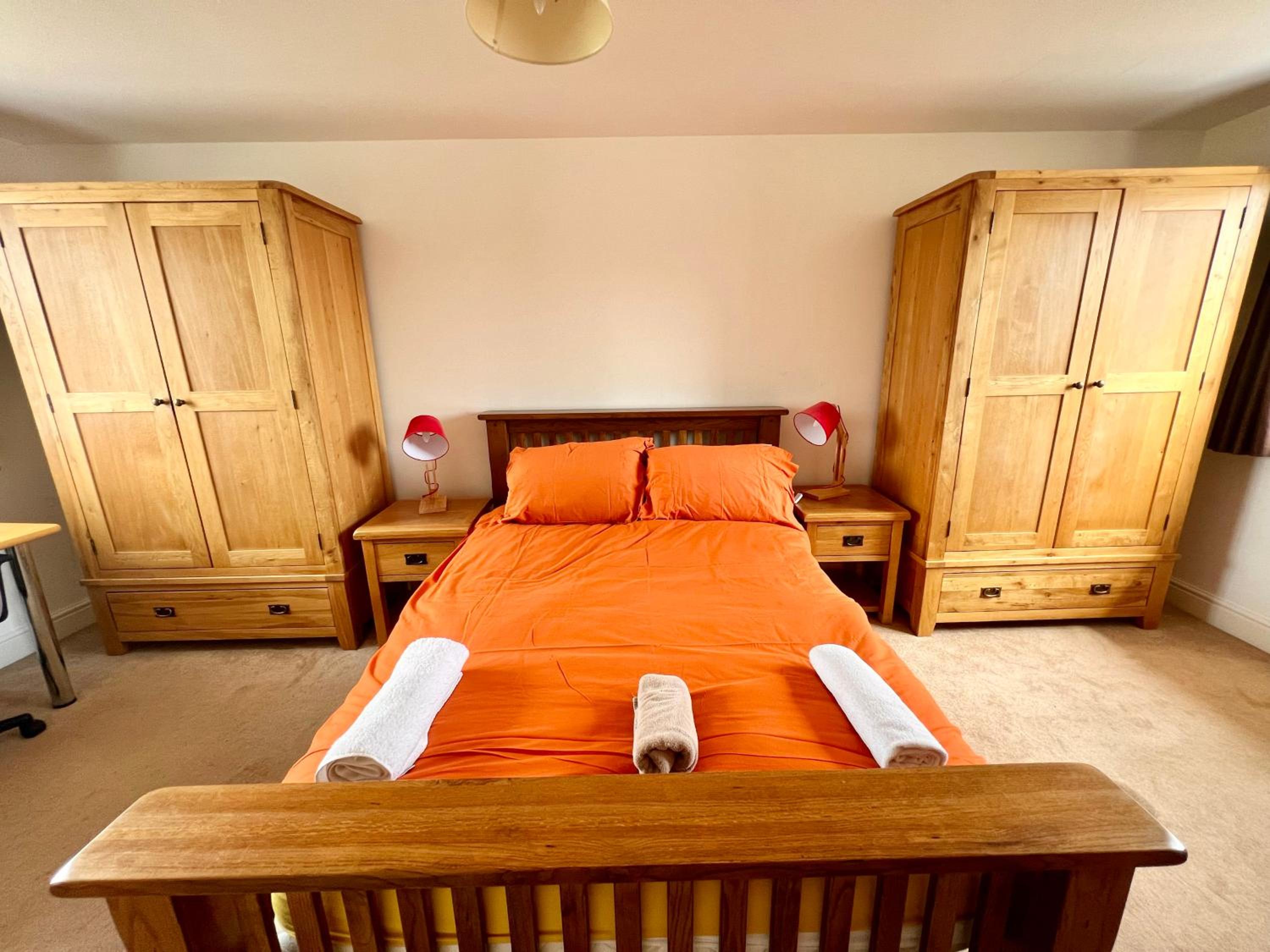 Double Room With Private Bathroom photo 1