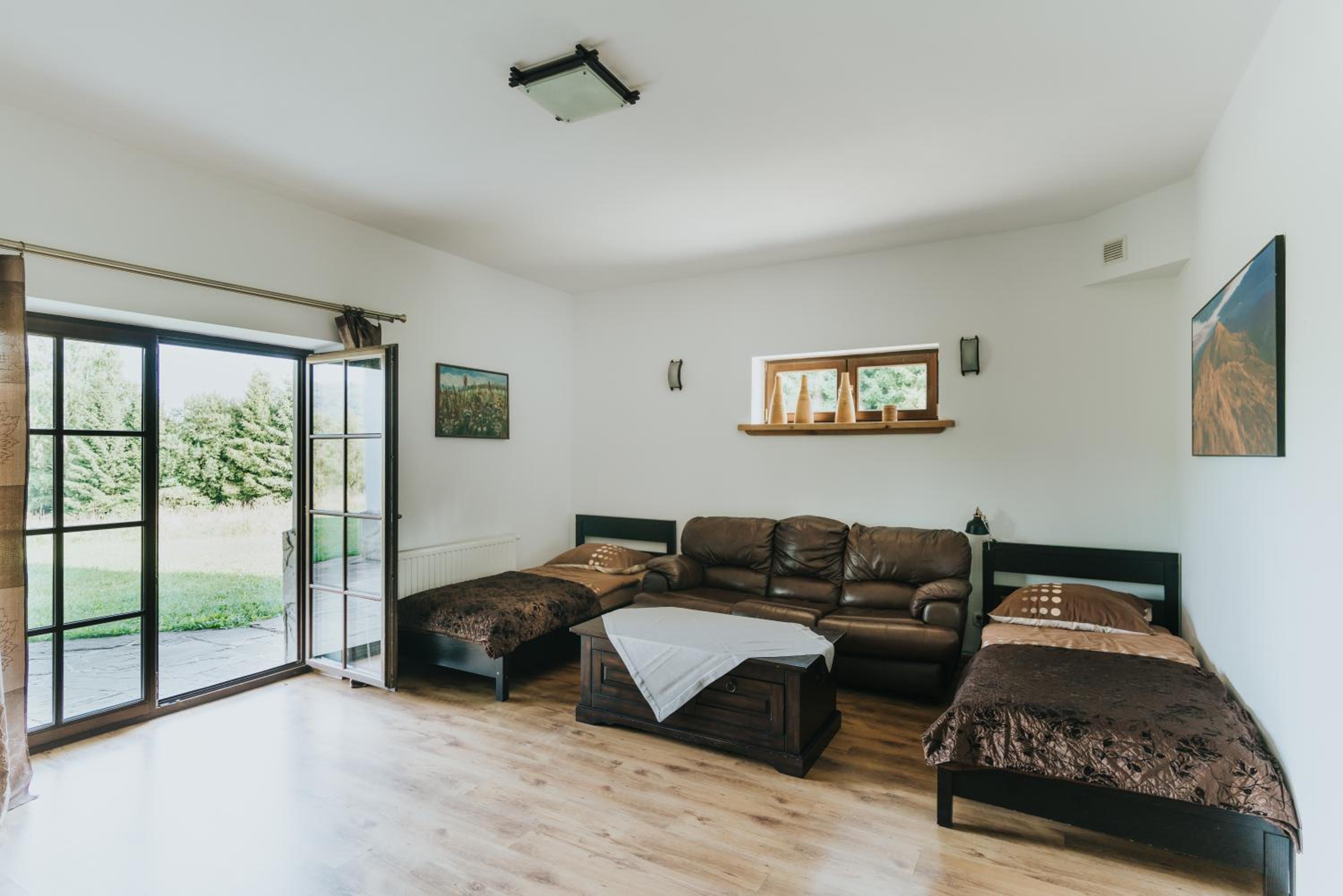 Double Room with Balcony (2 Adults + 1 Child) photo 3