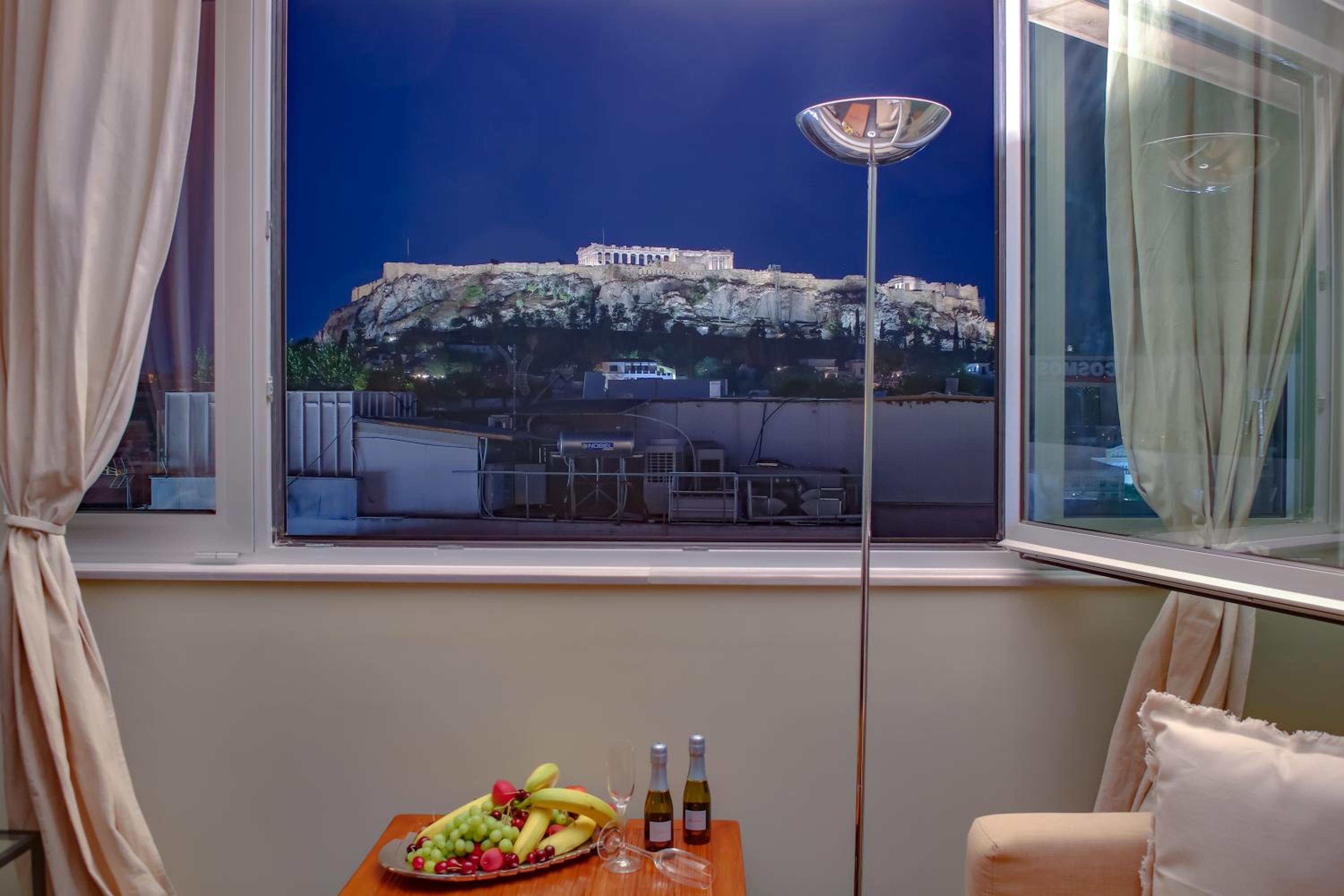 Executive Suite with Acropolis View photo 3