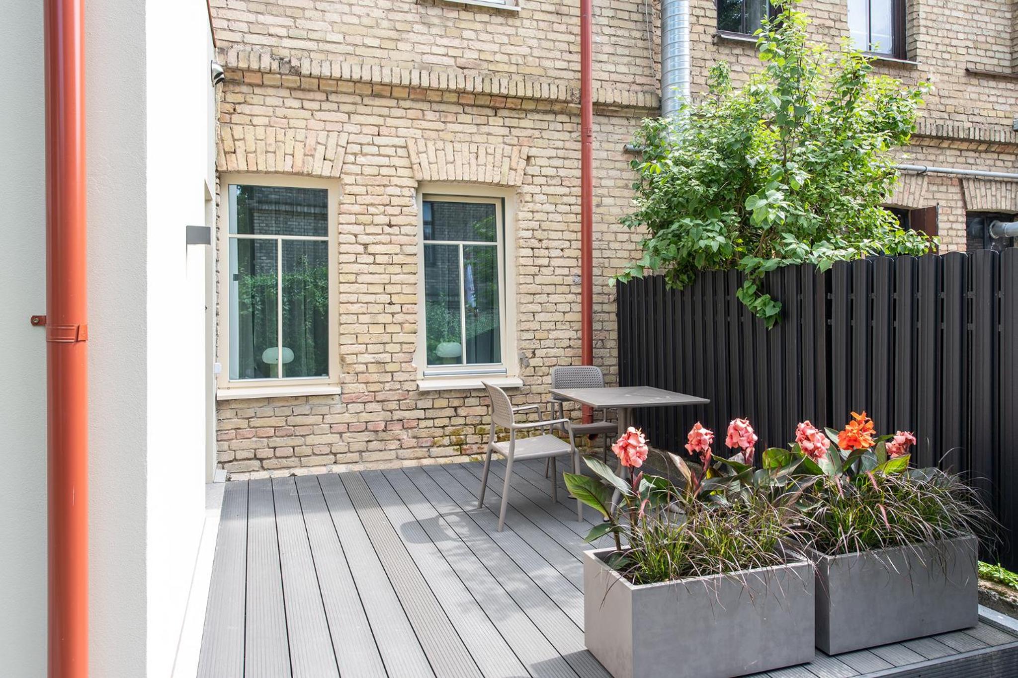 Studio with Terrace - Photo 8