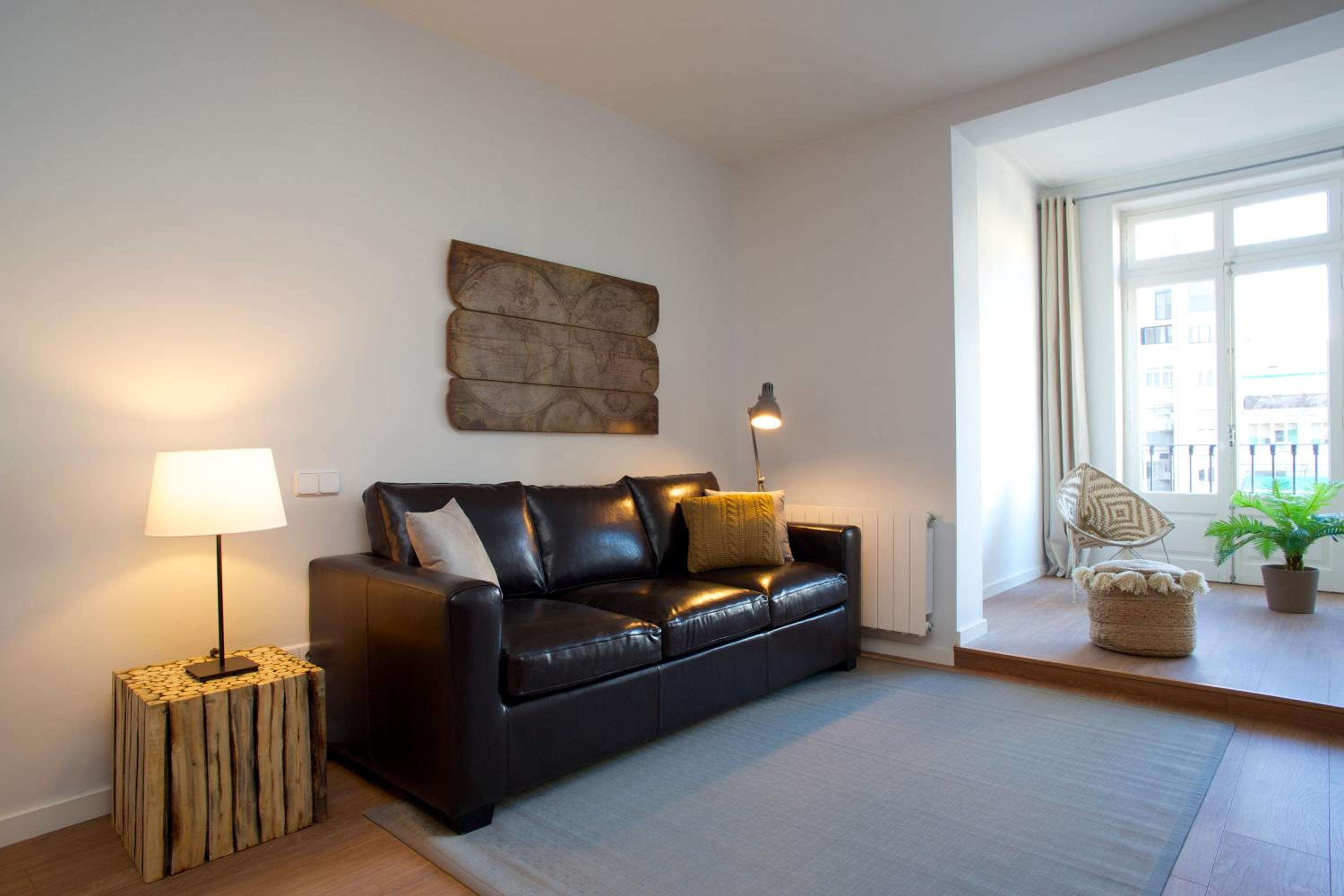 Apartamento Superior de Dos Habitaciones con Balcón A (Dos Baños)