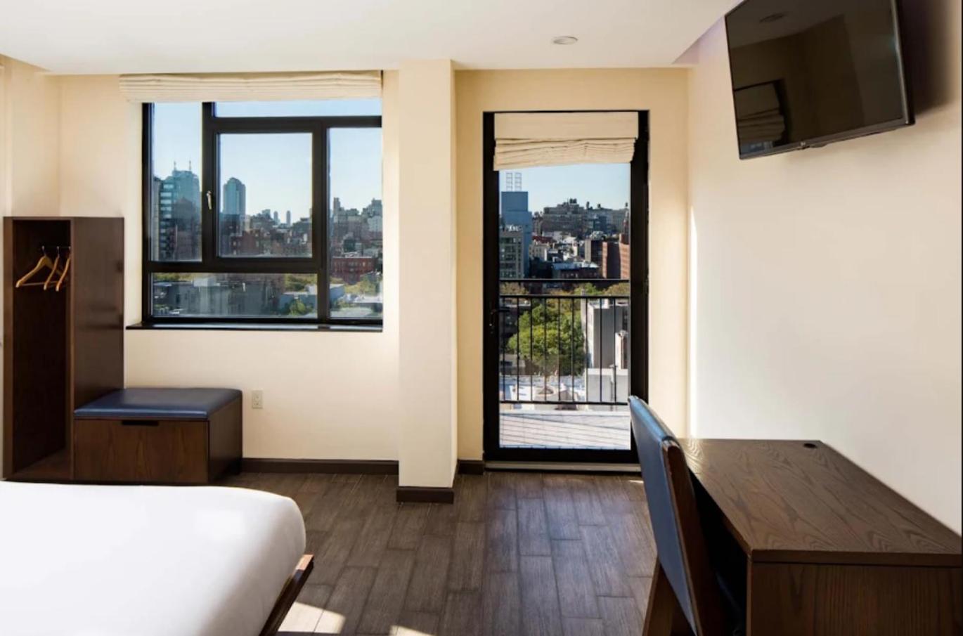 Double Room with Balcony photo 3