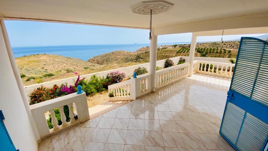 Three-Bedroom Villa photo 3