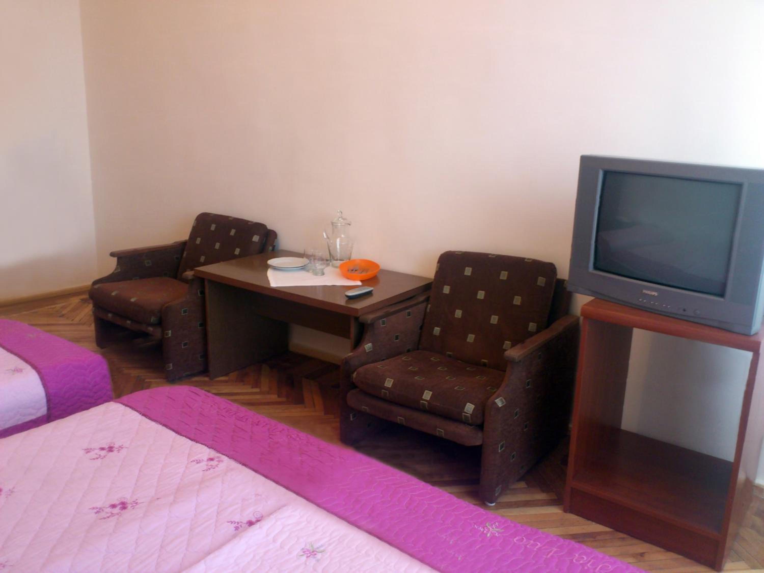 Standard Triple Room - Treatment Included photo 2