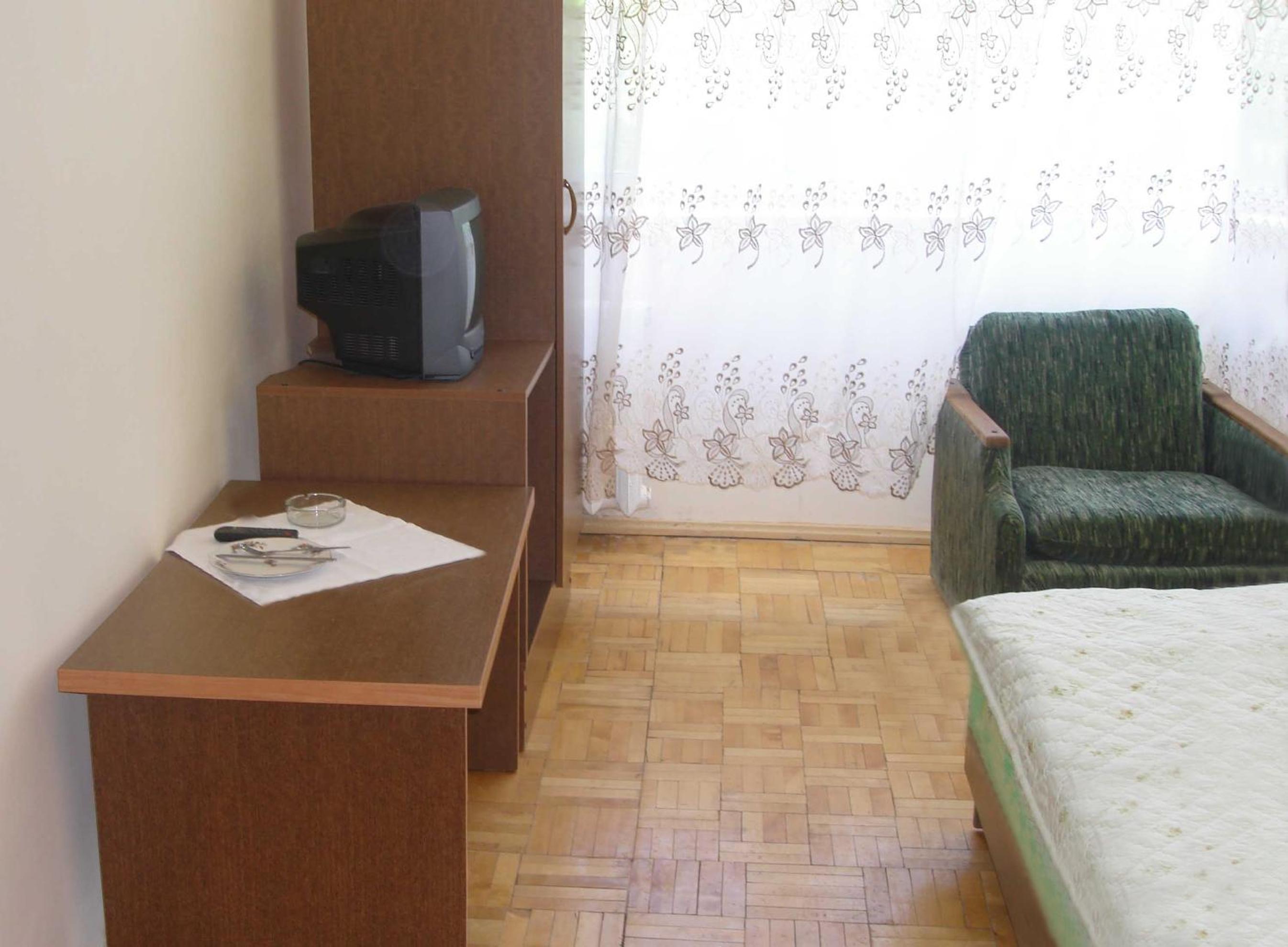 Standard Single Room - Treatment Included