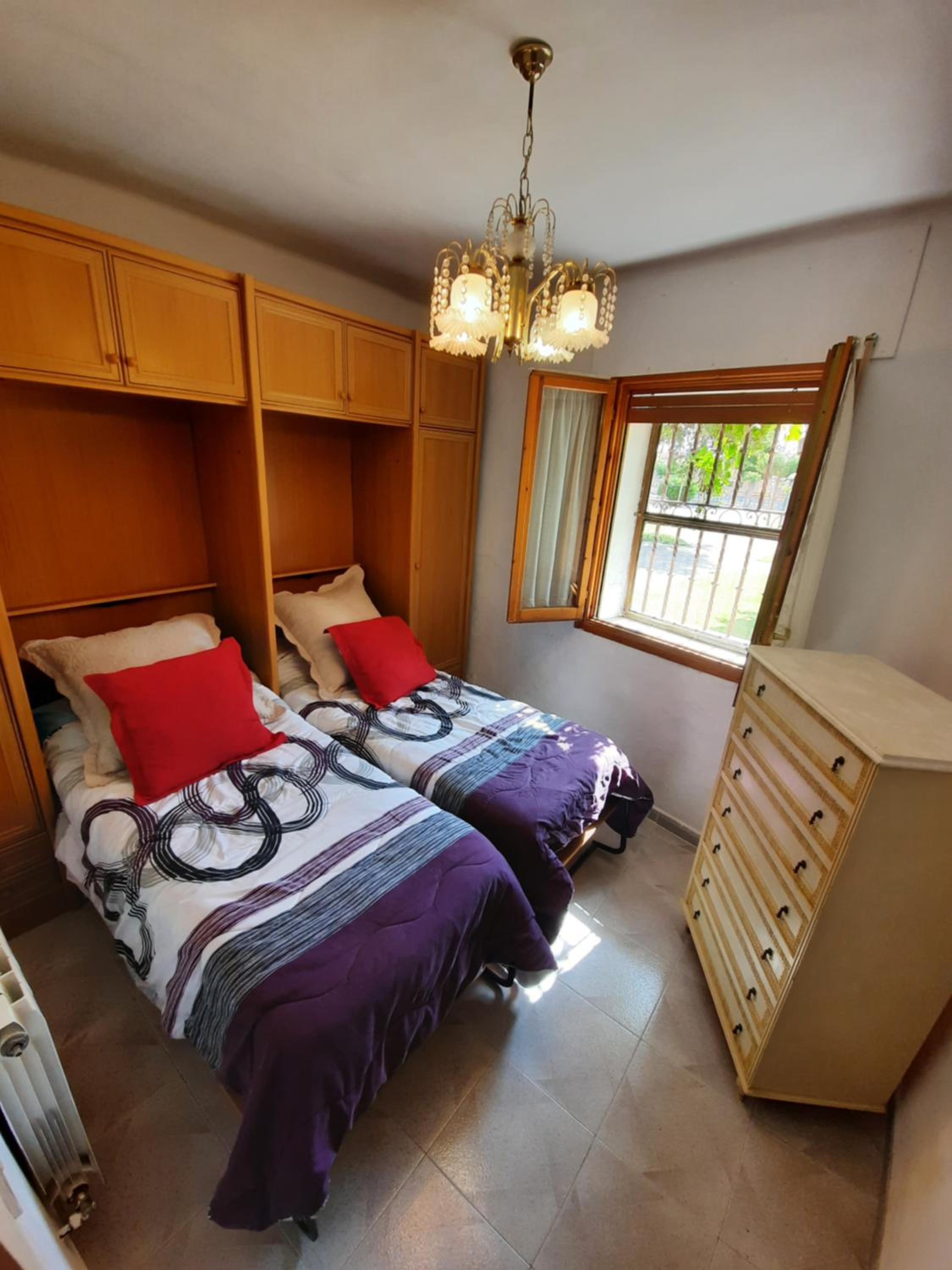 Casa de cinco habitaciones