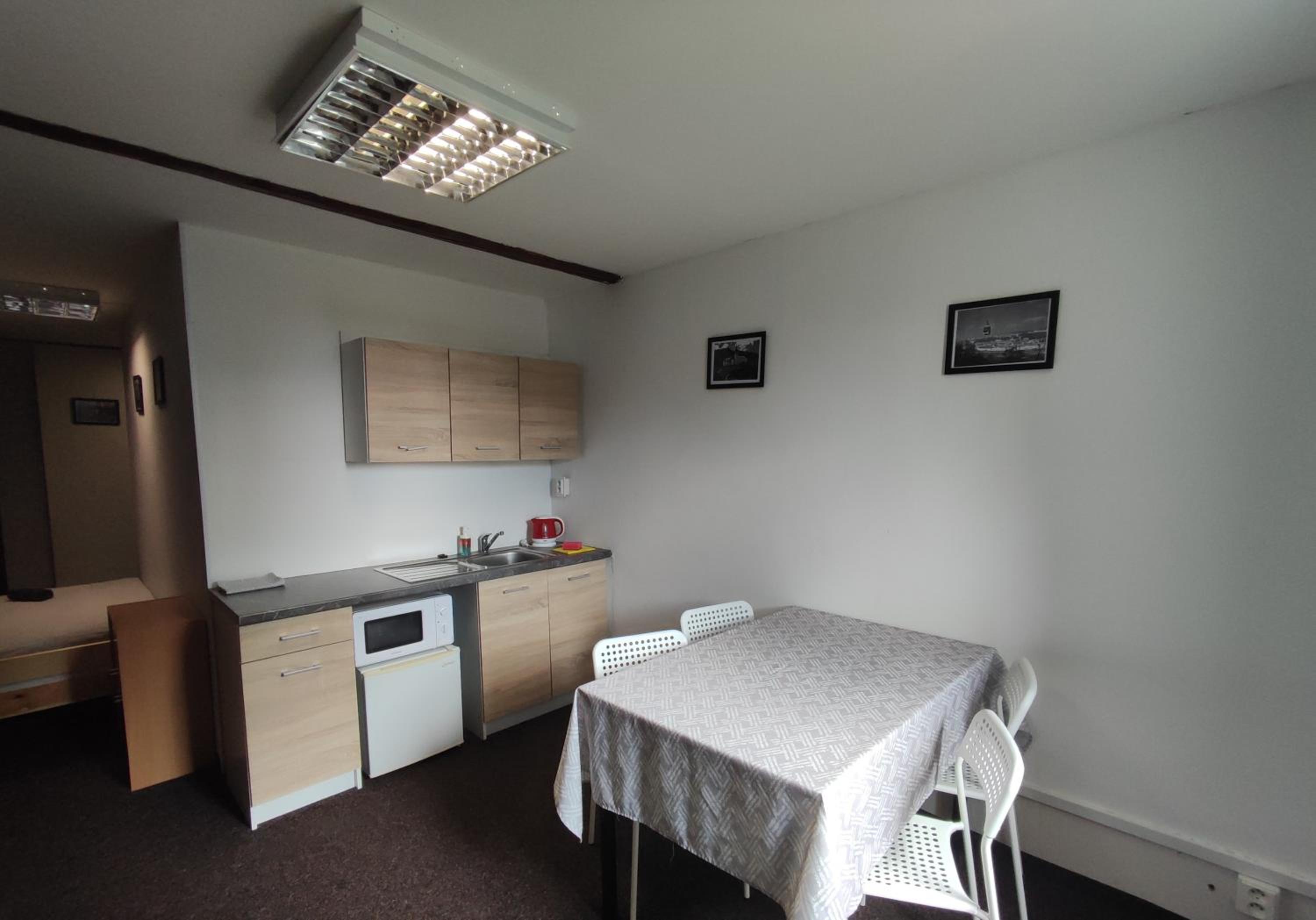 Suite - Photo 3